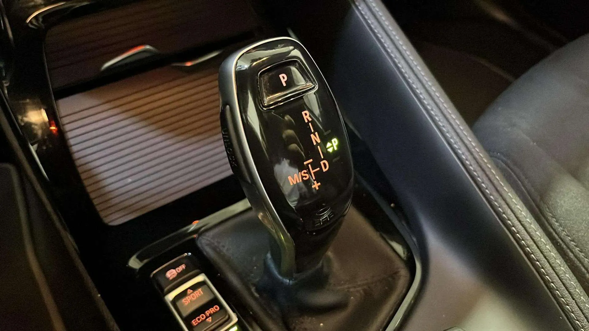BMW X2 sDrive18d - foto 17
