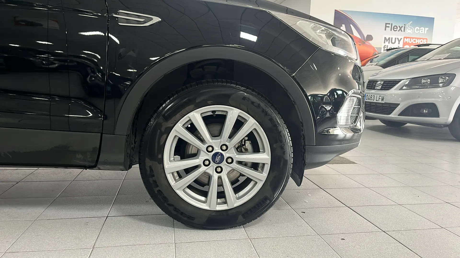 Ford Kuga 1.5 EcoBoost 4x2 Titanium - foto 5