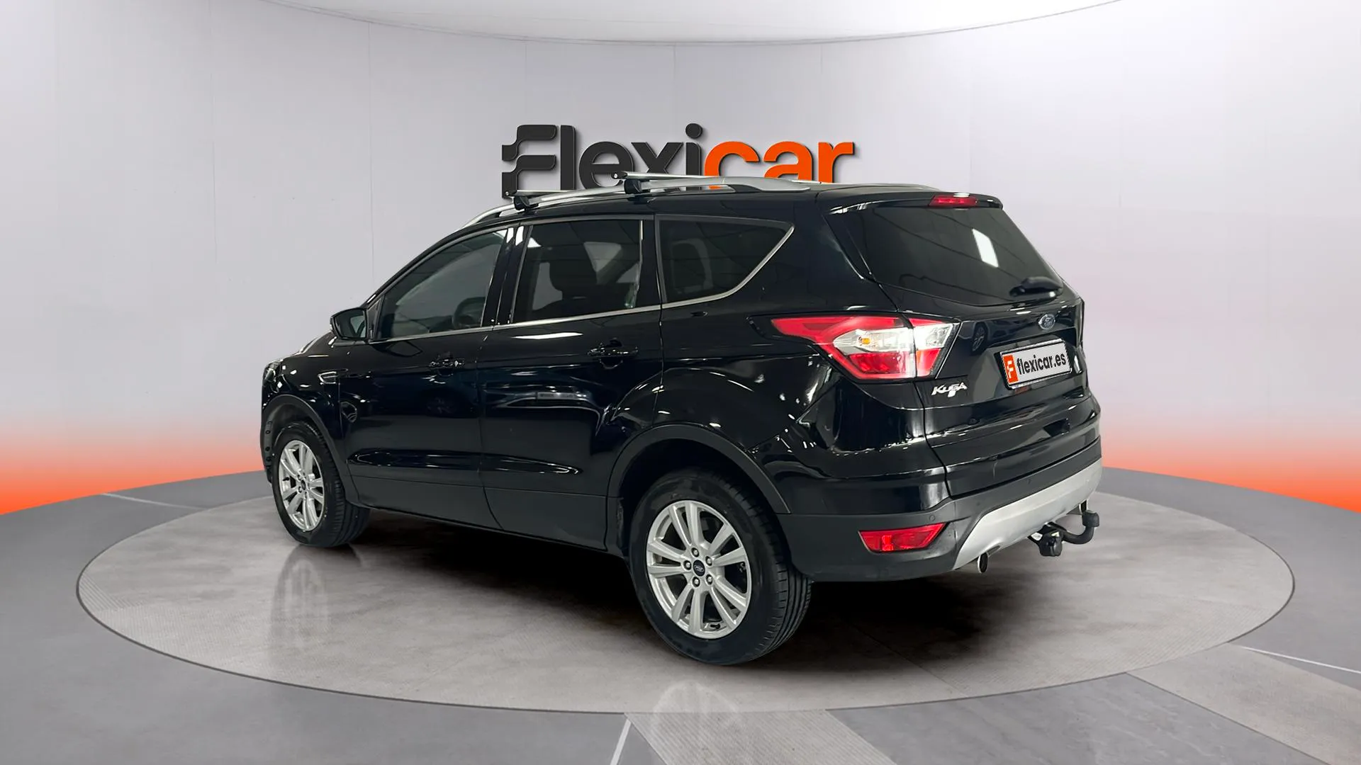 Ford Kuga 1.5 EcoBoost 4x2 Titanium - foto 20