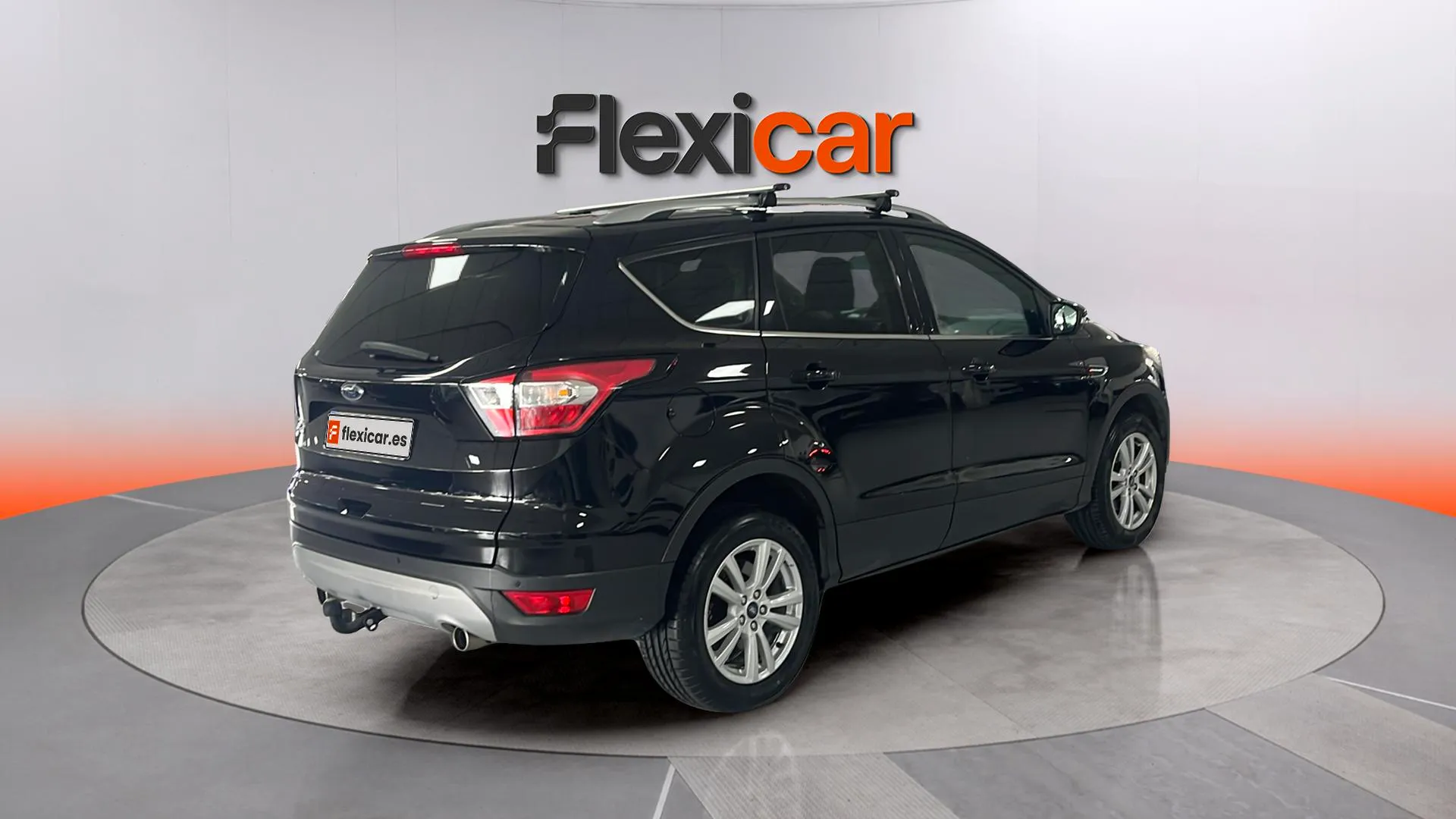 Ford Kuga 1.5 EcoBoost 4x2 Titanium - foto 22