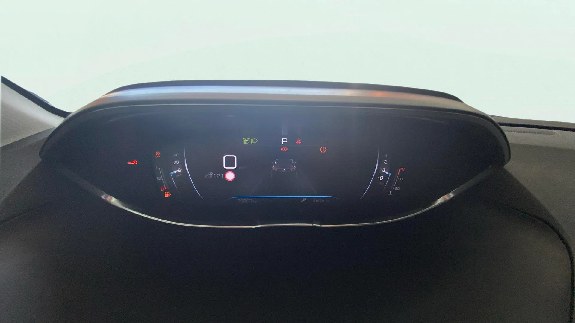 Peugeot 3008 1.5 BlueHDi Allure EAT8 - foto 11