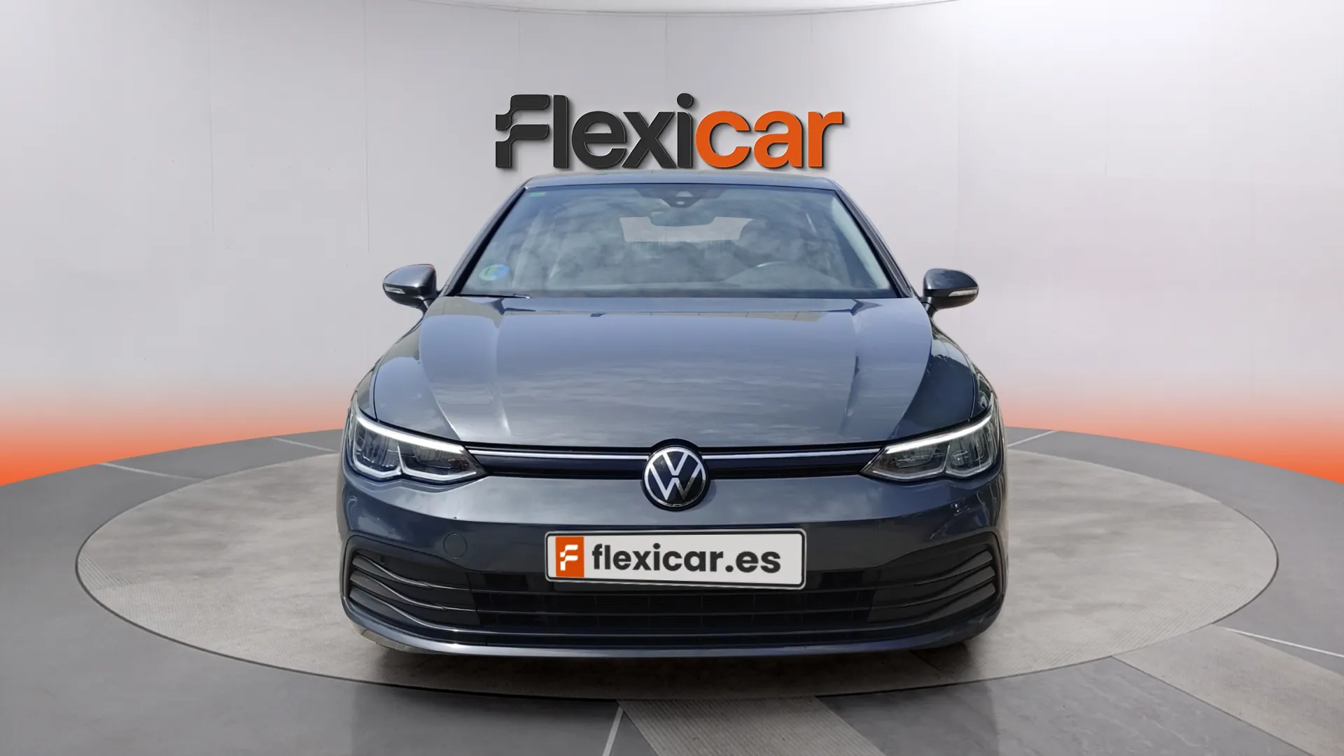 Volkswagen Golf 1.0 eTSI DSG - foto 2