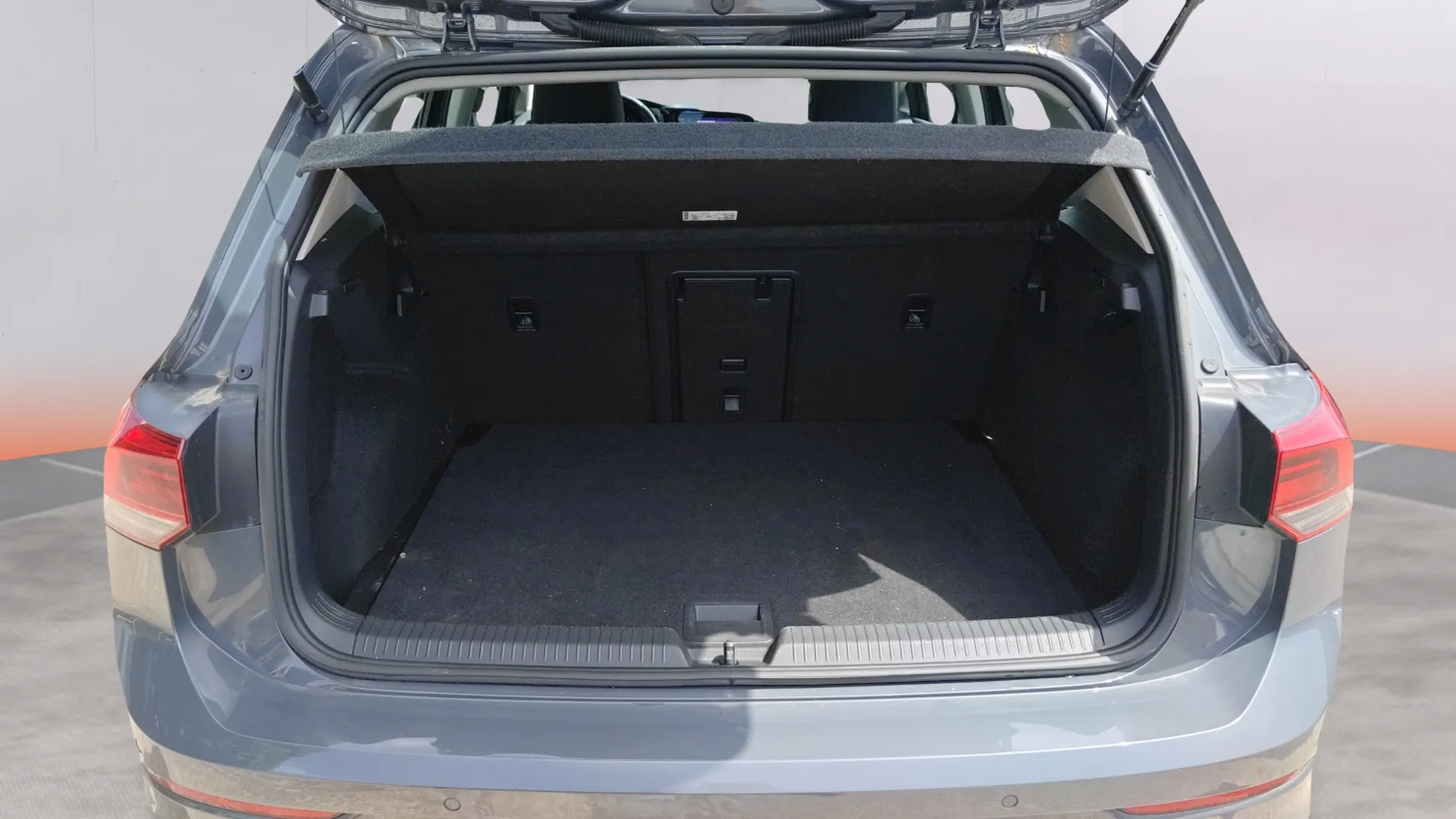 Volkswagen Golf 1.0 eTSI DSG - foto 13