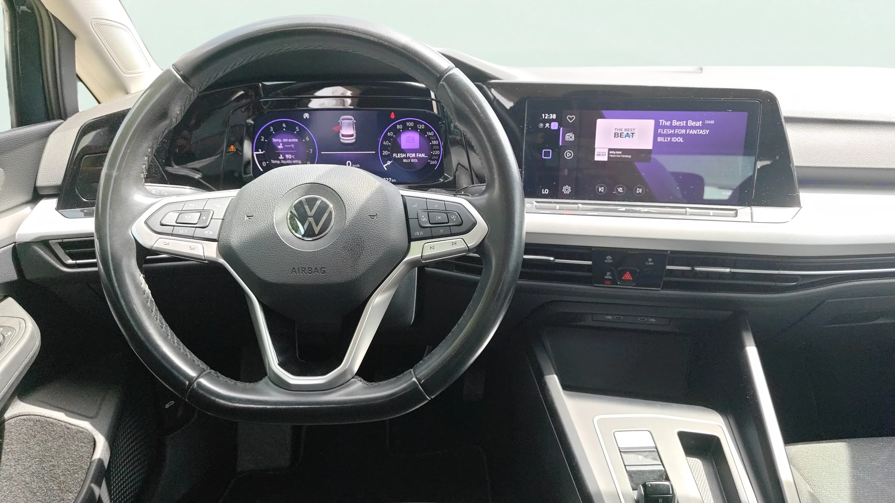 Volkswagen Golf 1.0 eTSI DSG - foto 6