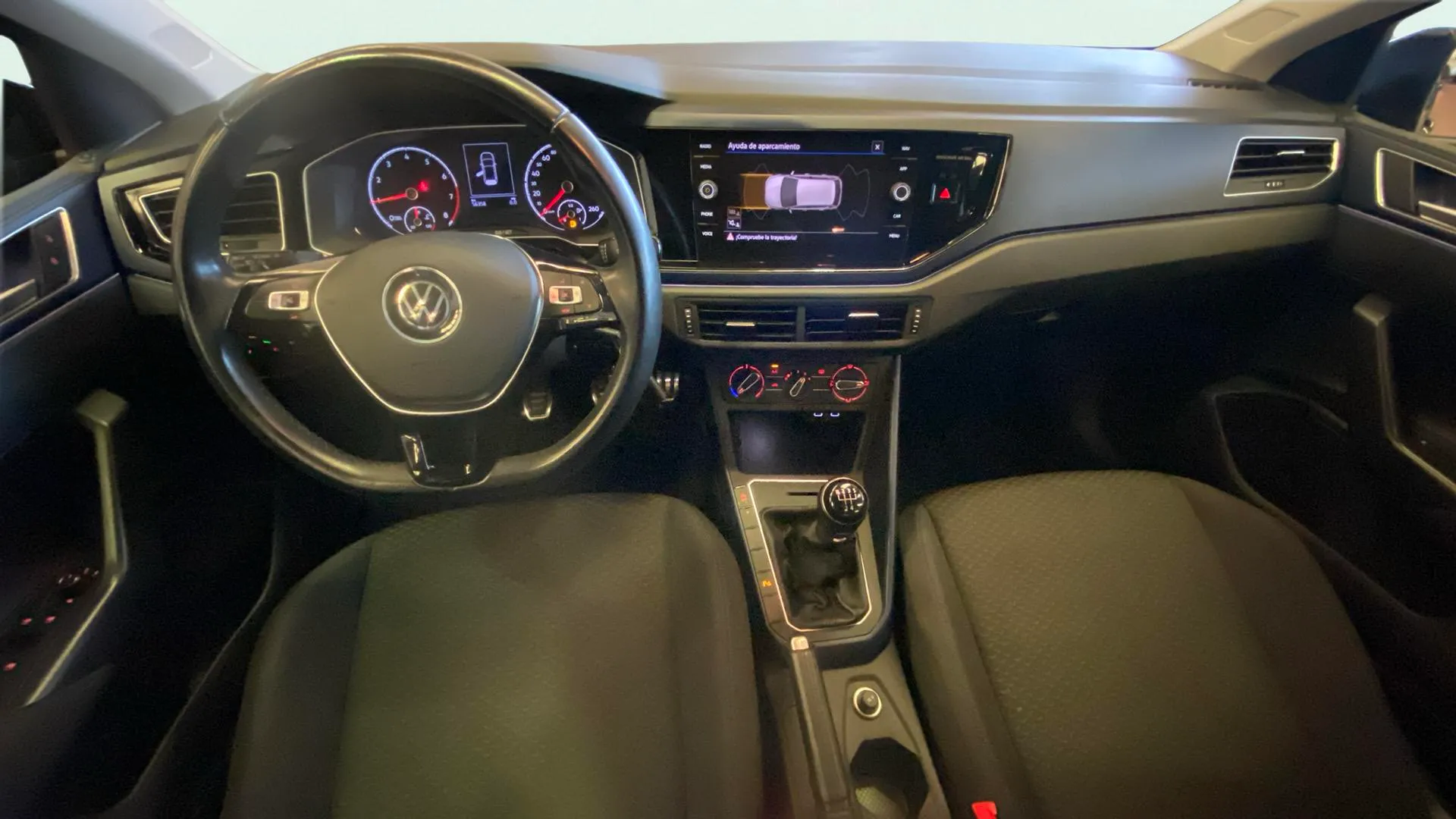 Volkswagen Polo Advance 1.0 - foto 17