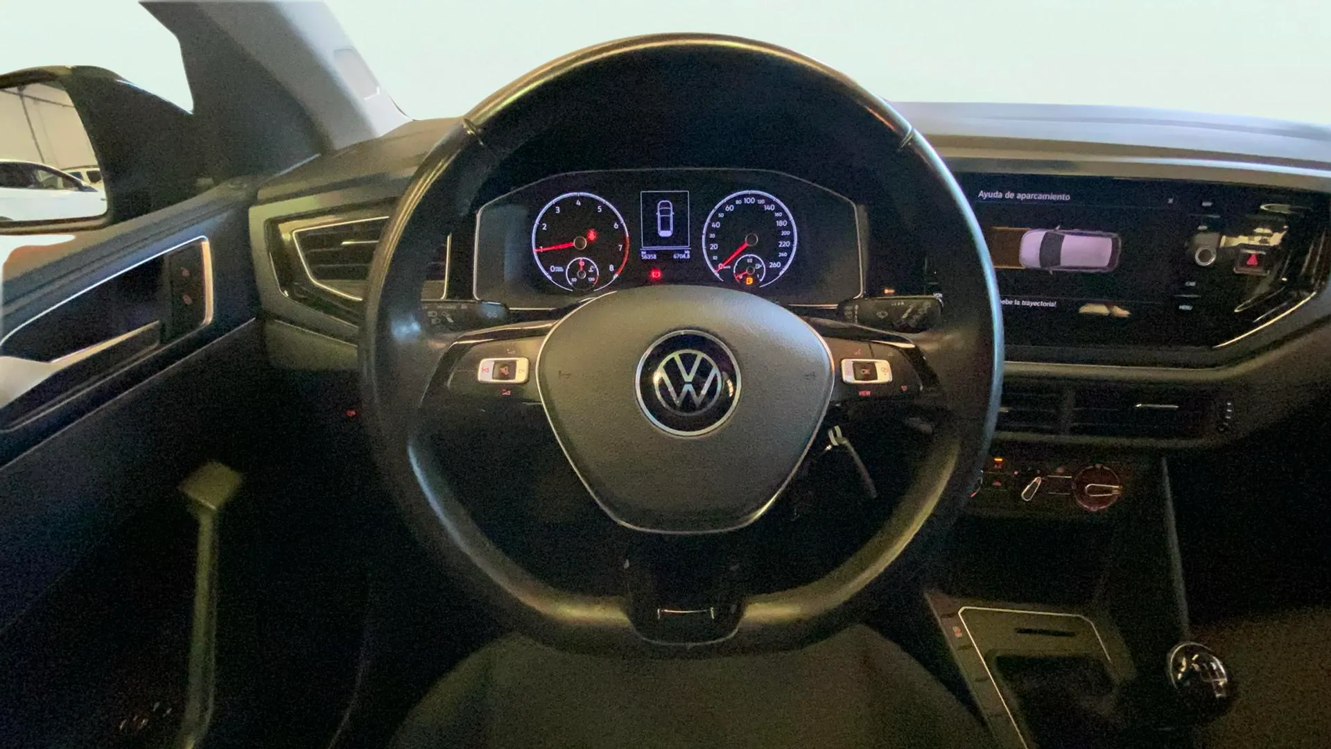 Volkswagen Polo Advance 1.0 - foto 18