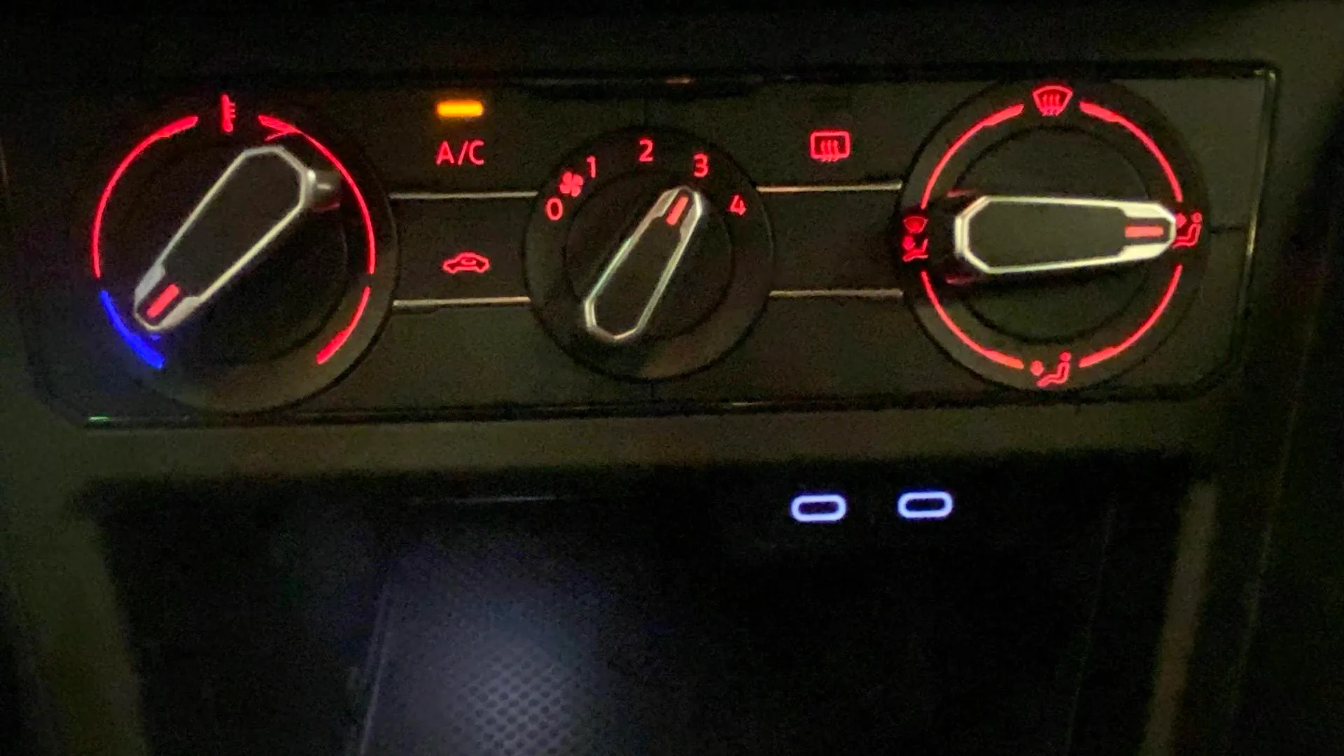 Volkswagen Polo Advance 1.0 - foto 30