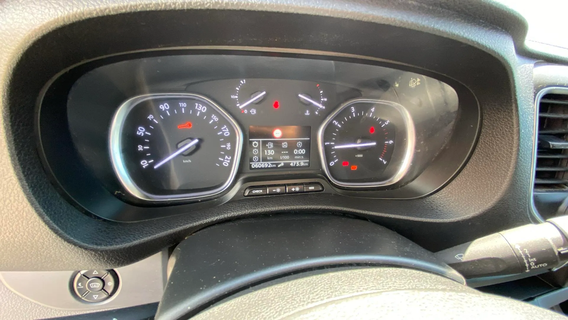 Citroën Jumpy Talla XL BlueHDi 145 Control - foto 11