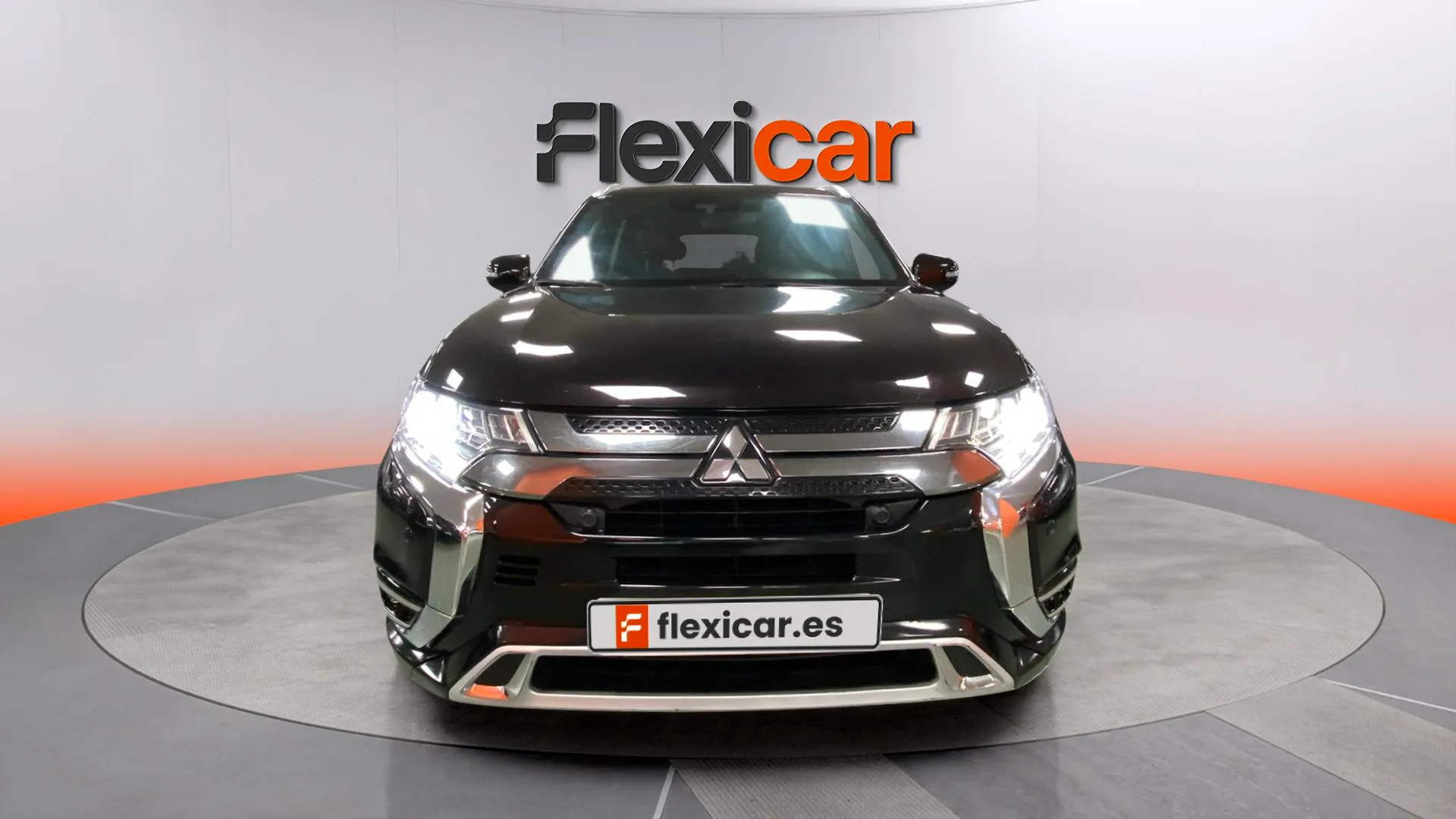 Mitsubishi Outlander 2.4 PHEV Kaiteki 4WD - foto 2