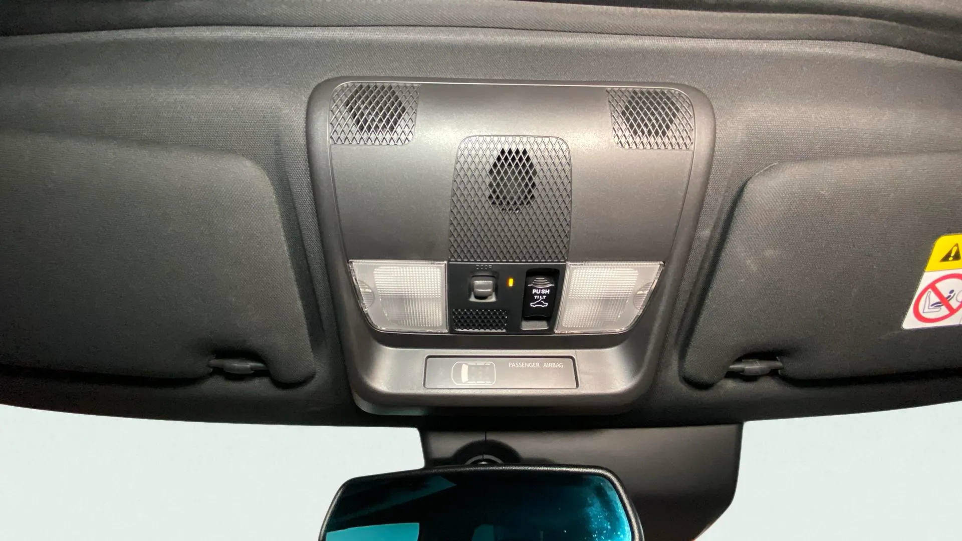 Mitsubishi Outlander 2.4 PHEV Kaiteki 4WD - foto 29
