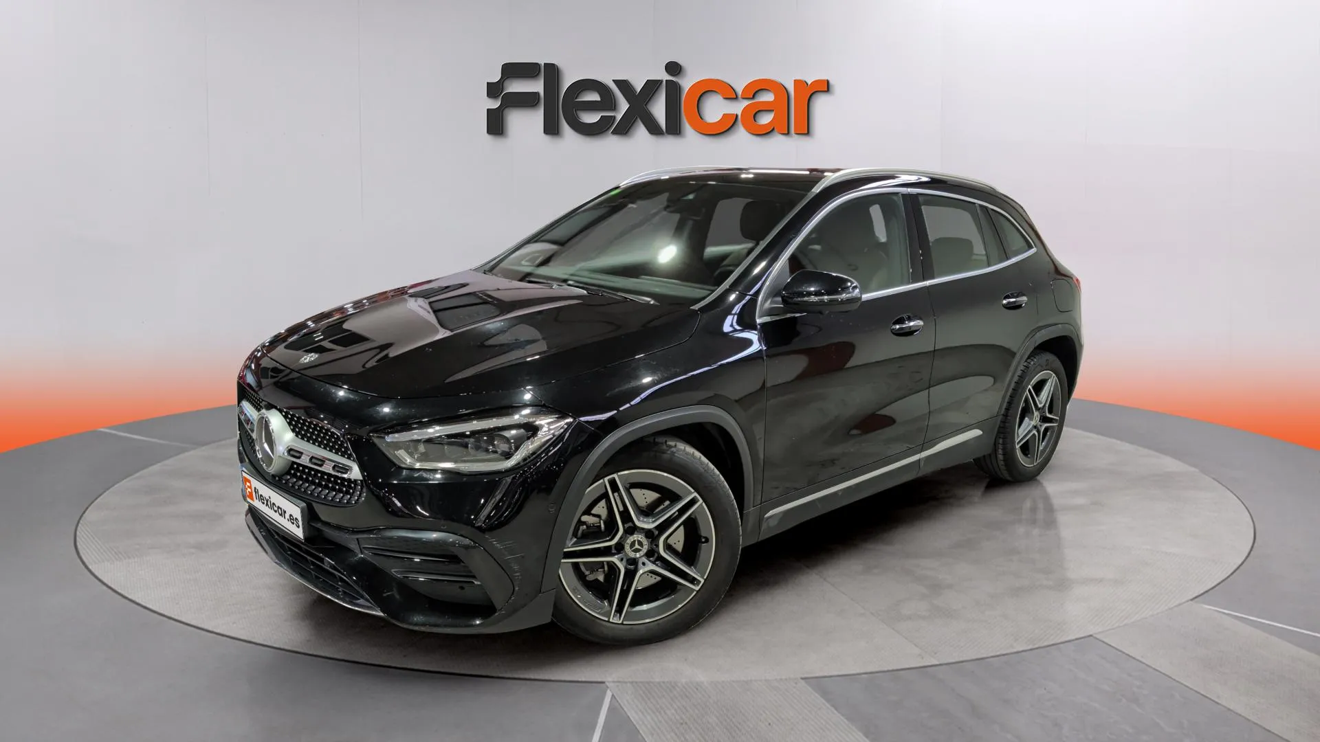Mercedes-Benz GLA 250 4MATIC - foto 2