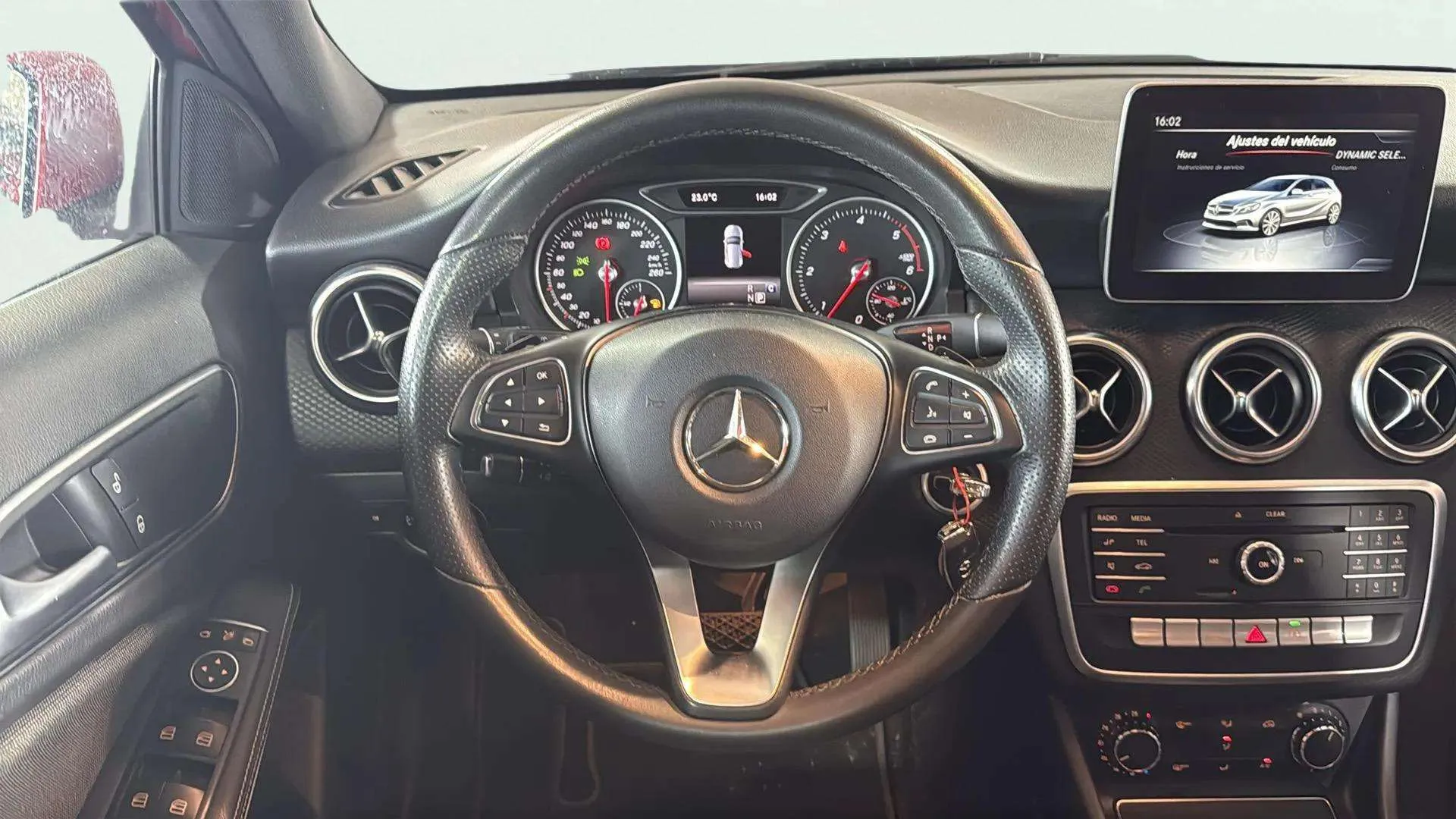 Mercedes-Benz Clase A A 200 d - foto 11