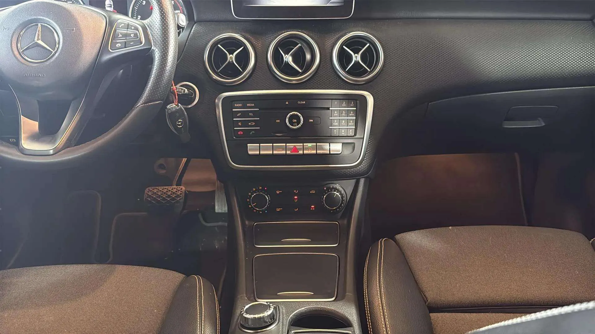 Mercedes-Benz Clase A A 200 d - foto 10