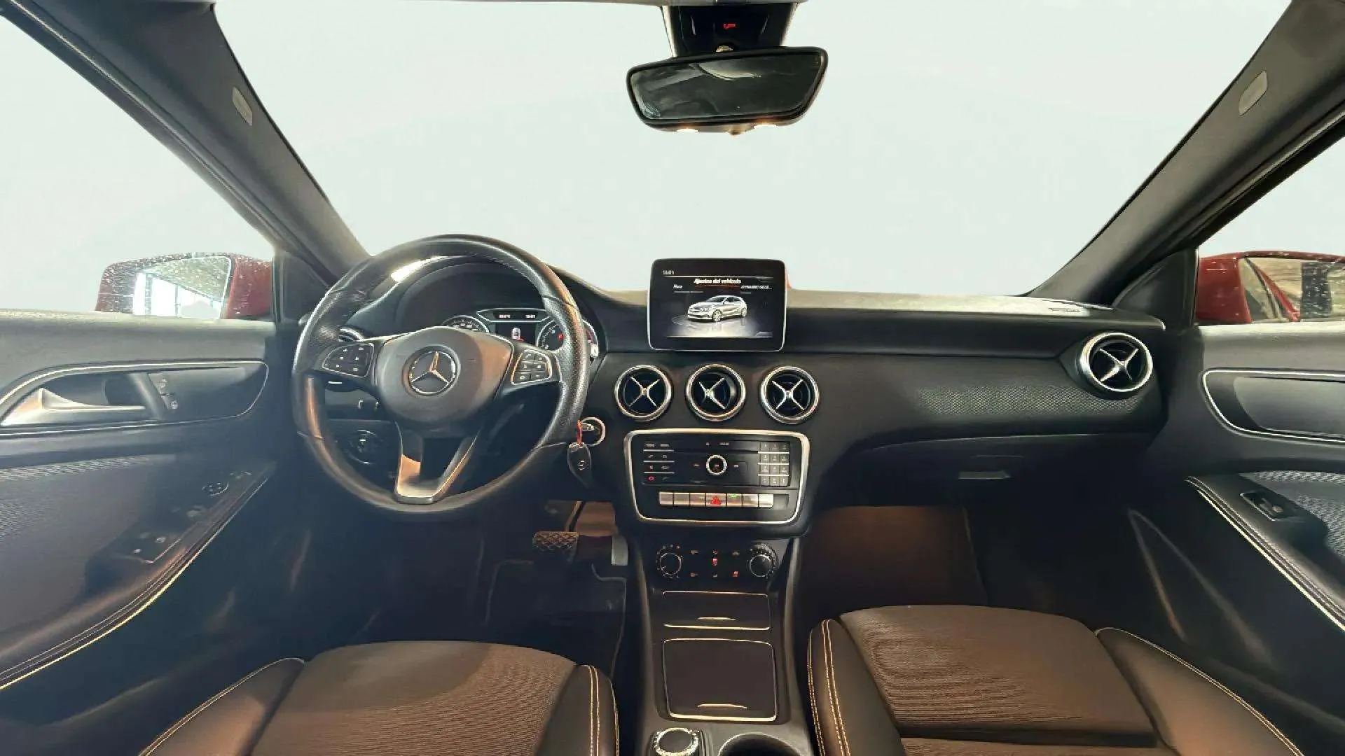 Mercedes-Benz Clase A A 200 d - foto 9
