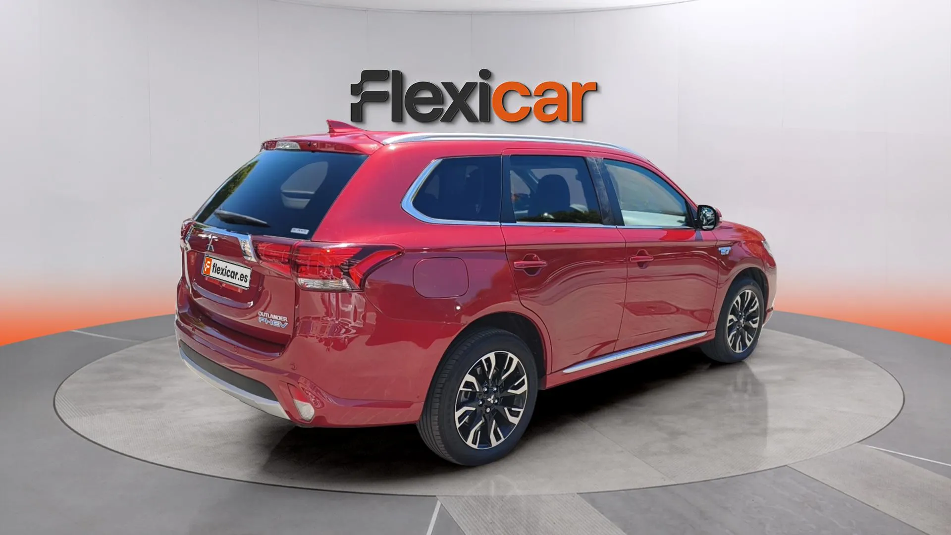 Mitsubishi Outlander 2.0 PHEV Kaiteki 4WD - foto 6