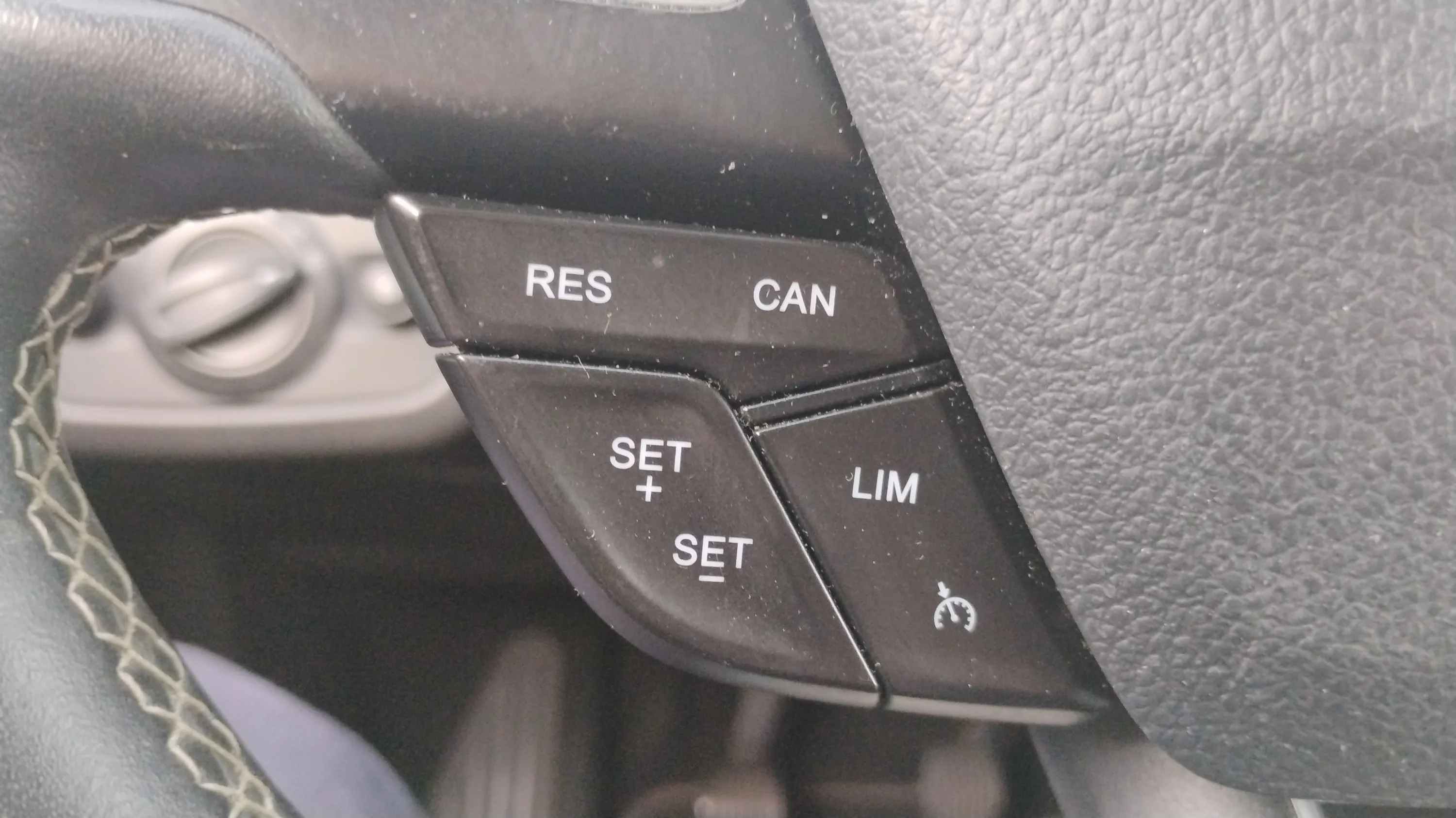 Ford Kuga 1.5 EcoBoost 4x2 Vignale - foto 17