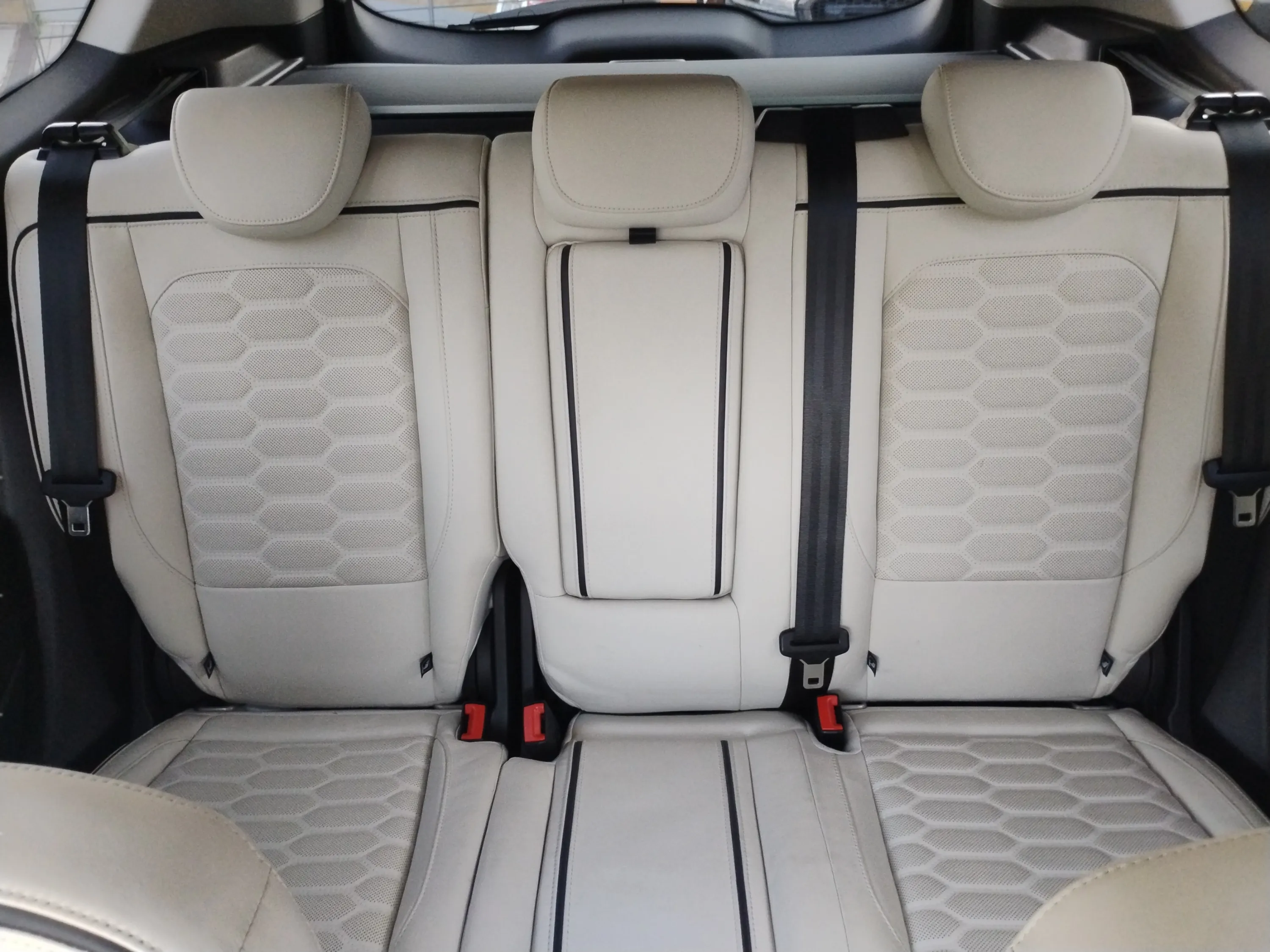 Ford Kuga 1.5 EcoBoost 4x2 Vignale - foto 27