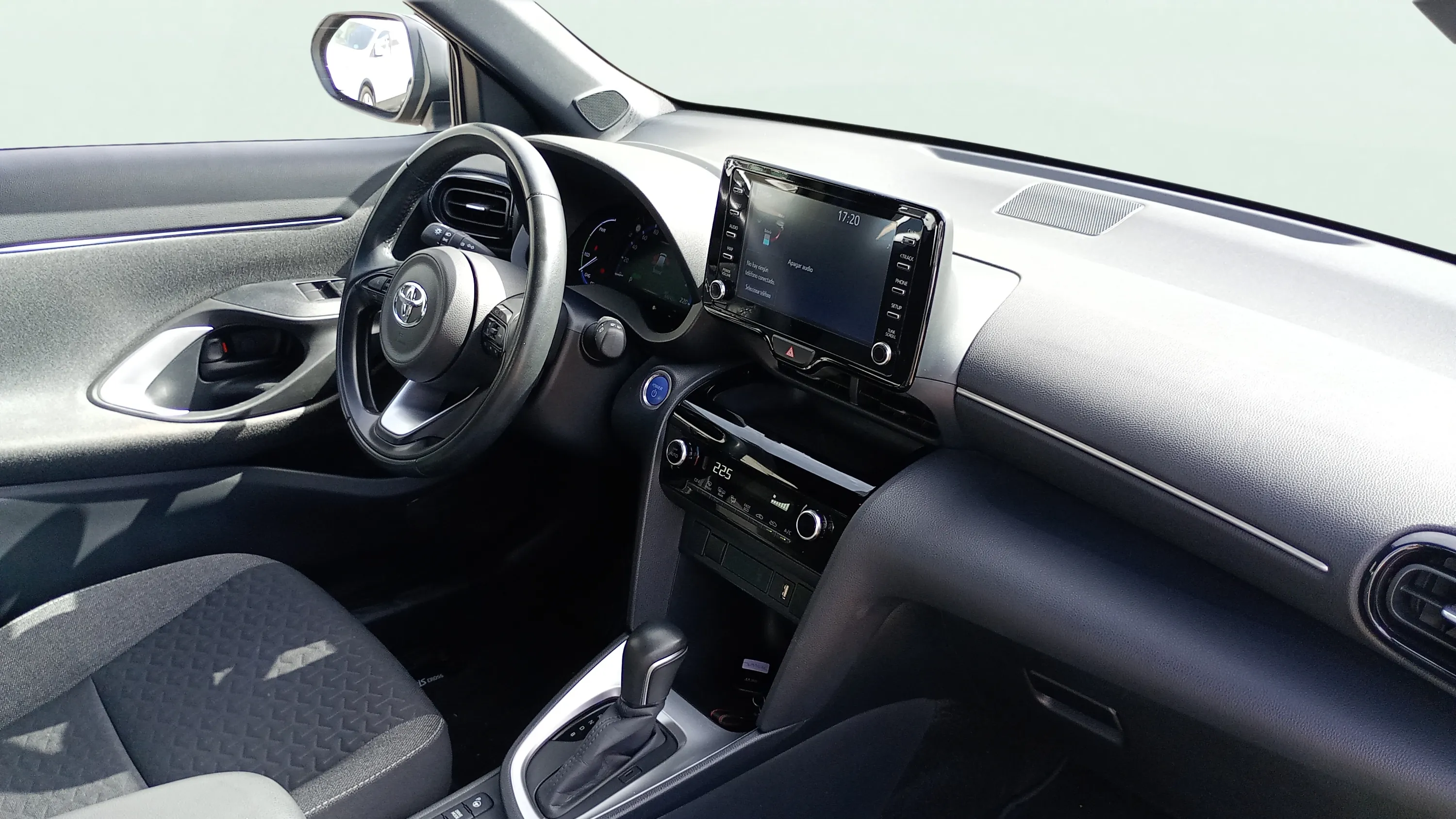 Toyota Yaris Cross 1.5 120H Active Tech - foto 15