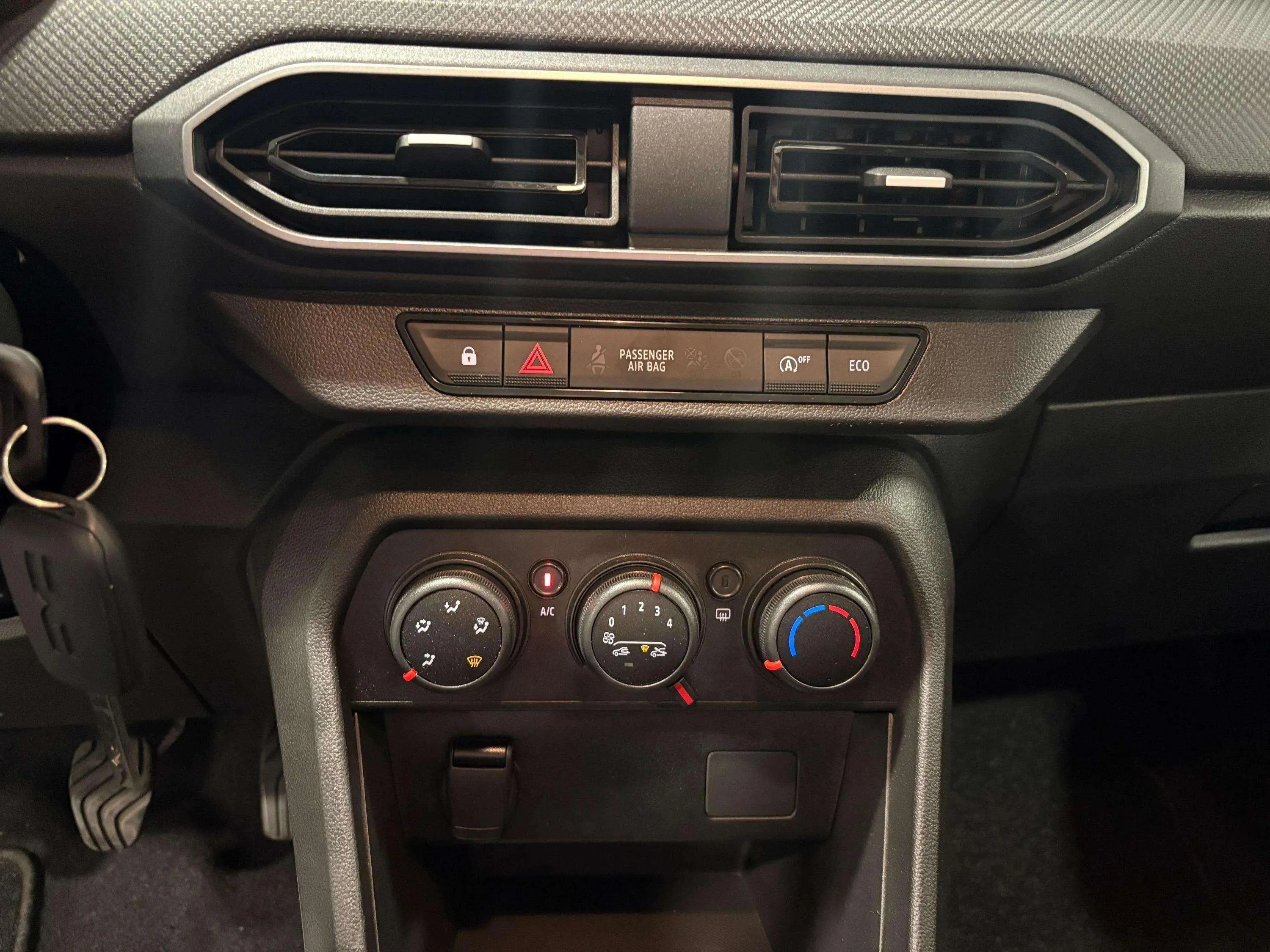 Dacia Sandero Essential ECO-G - foto 15