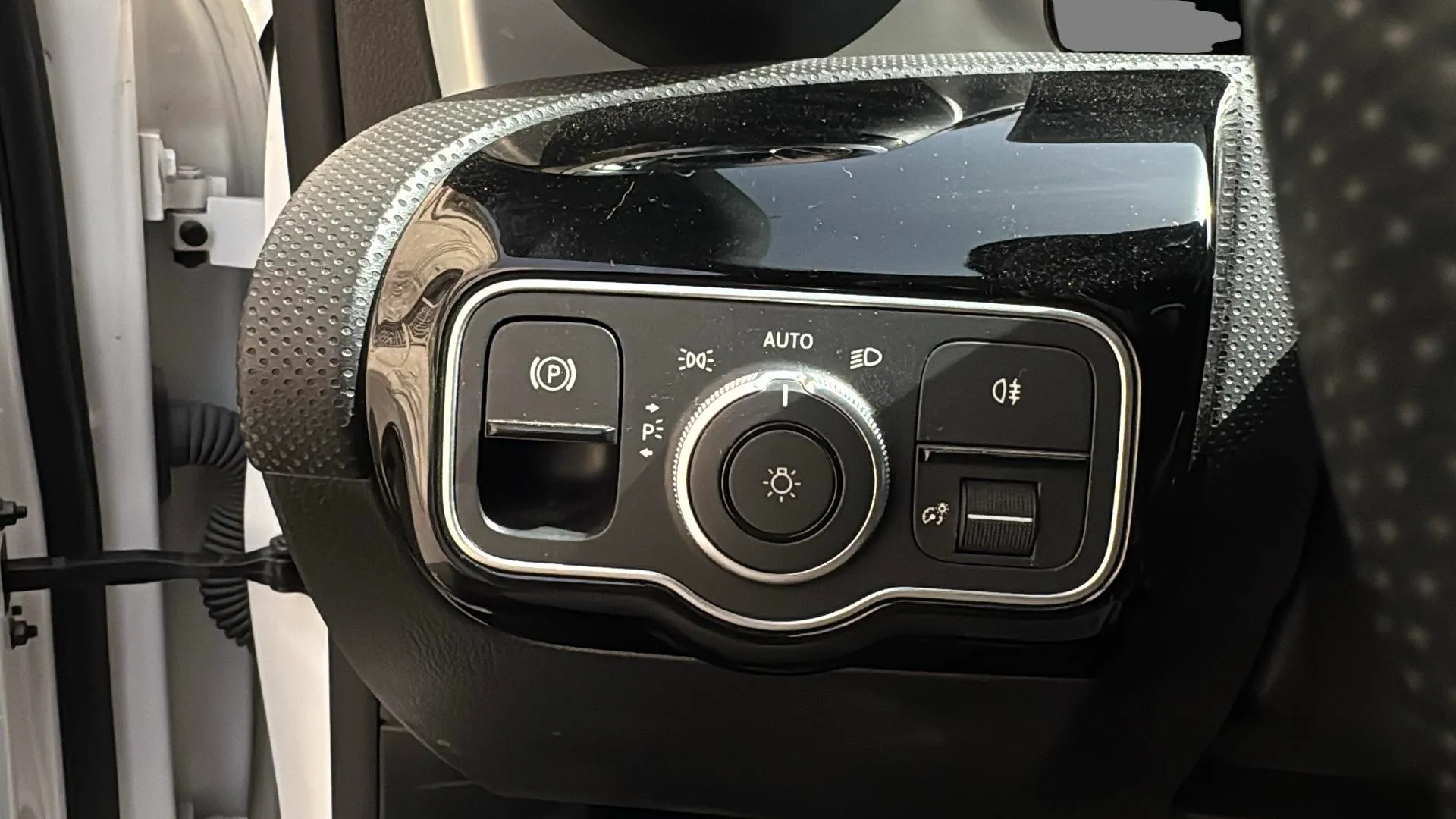 Mercedes-Benz CLA 200 - foto 13
