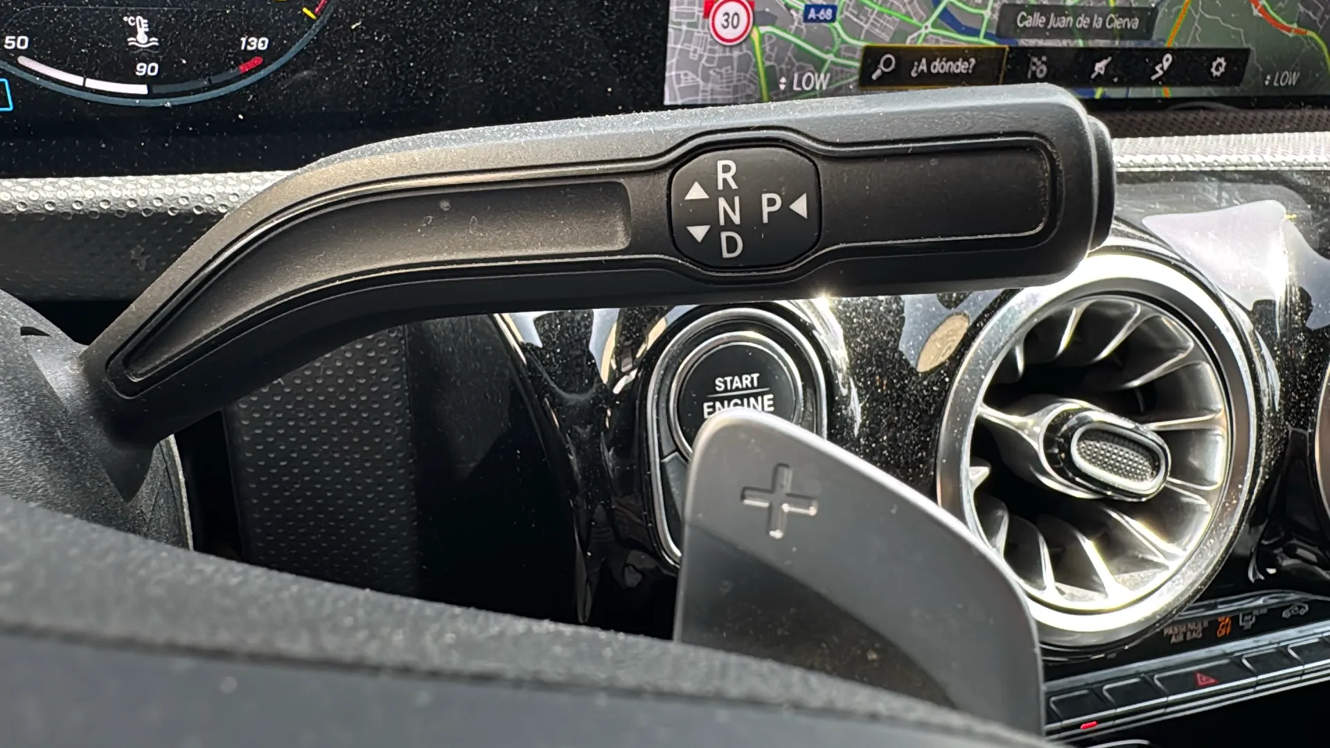 Mercedes-Benz CLA 200 - foto 10