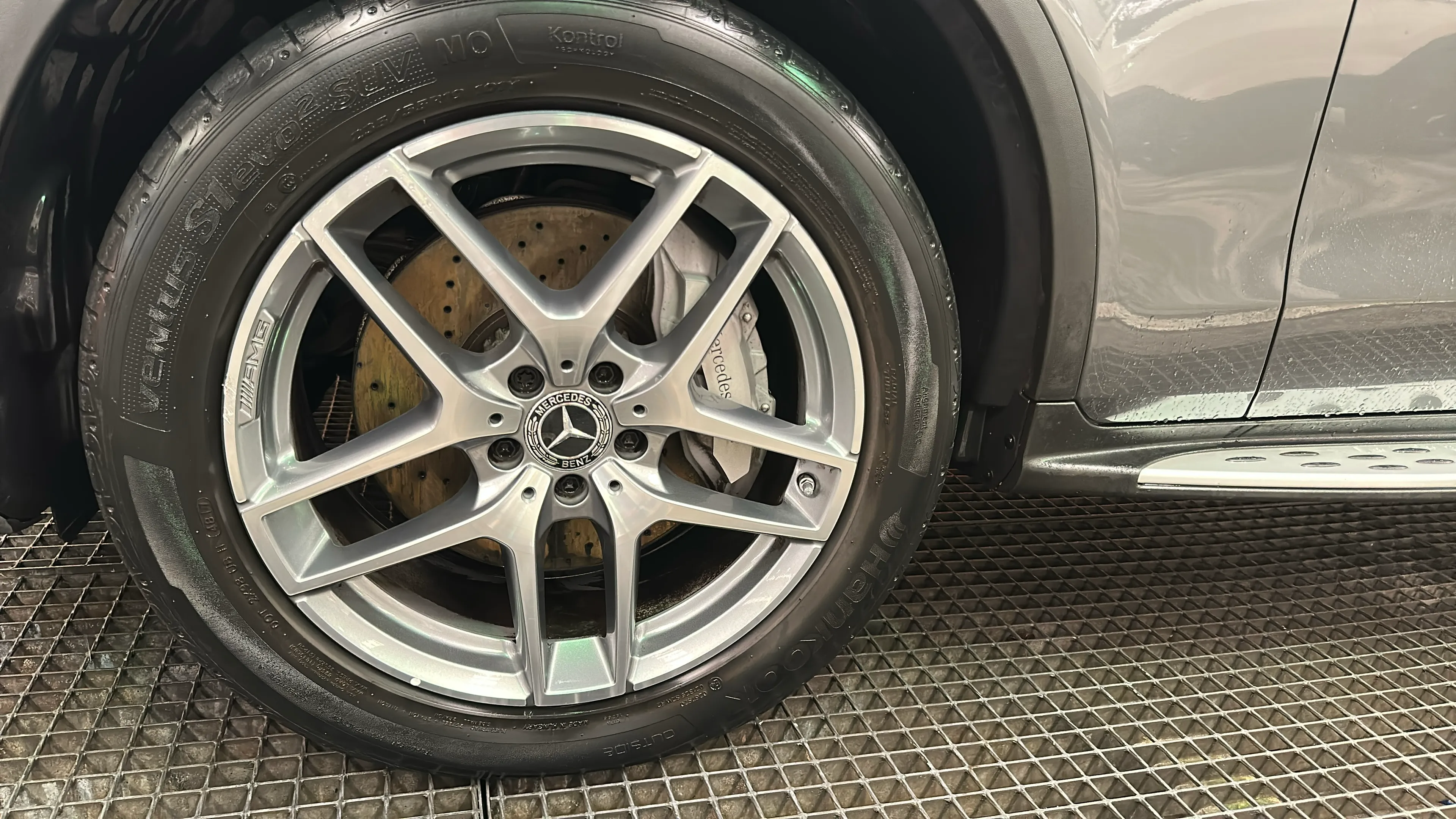 Mercedes-Benz GLC 300 4MATIC - foto 25