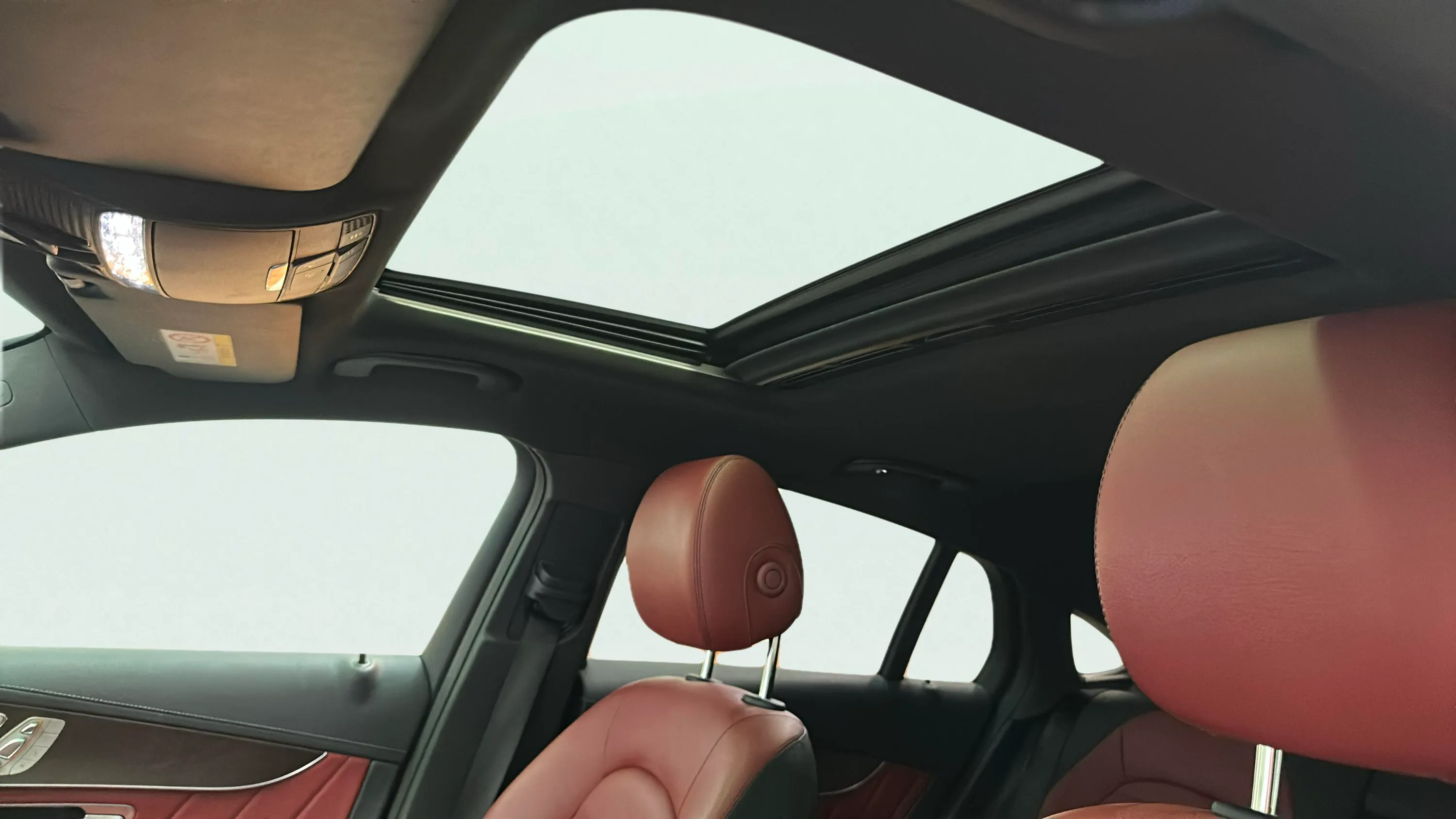 Mercedes-Benz GLC 300 4MATIC - foto 13