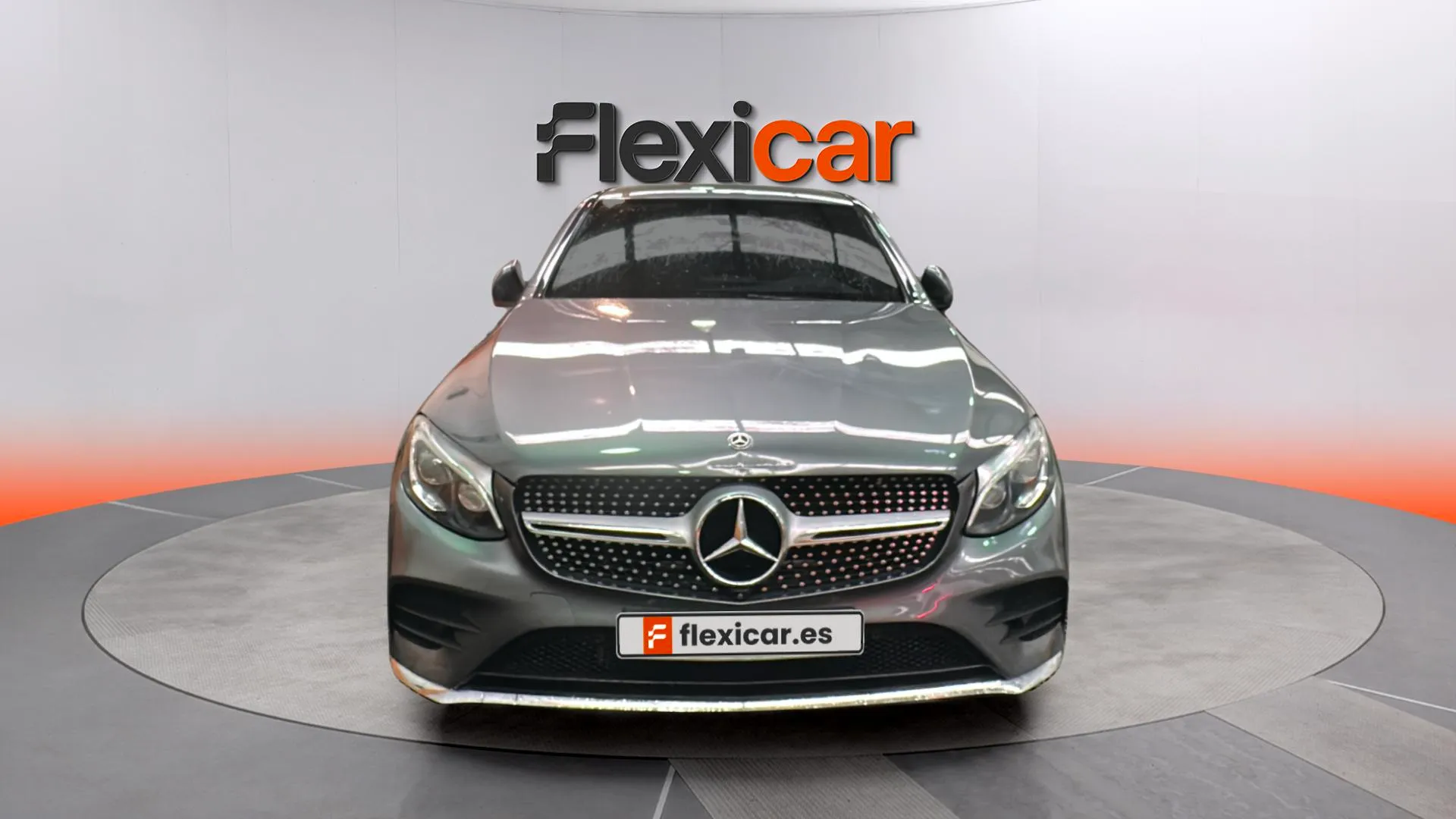 Mercedes-Benz GLC 300 4MATIC - foto 2