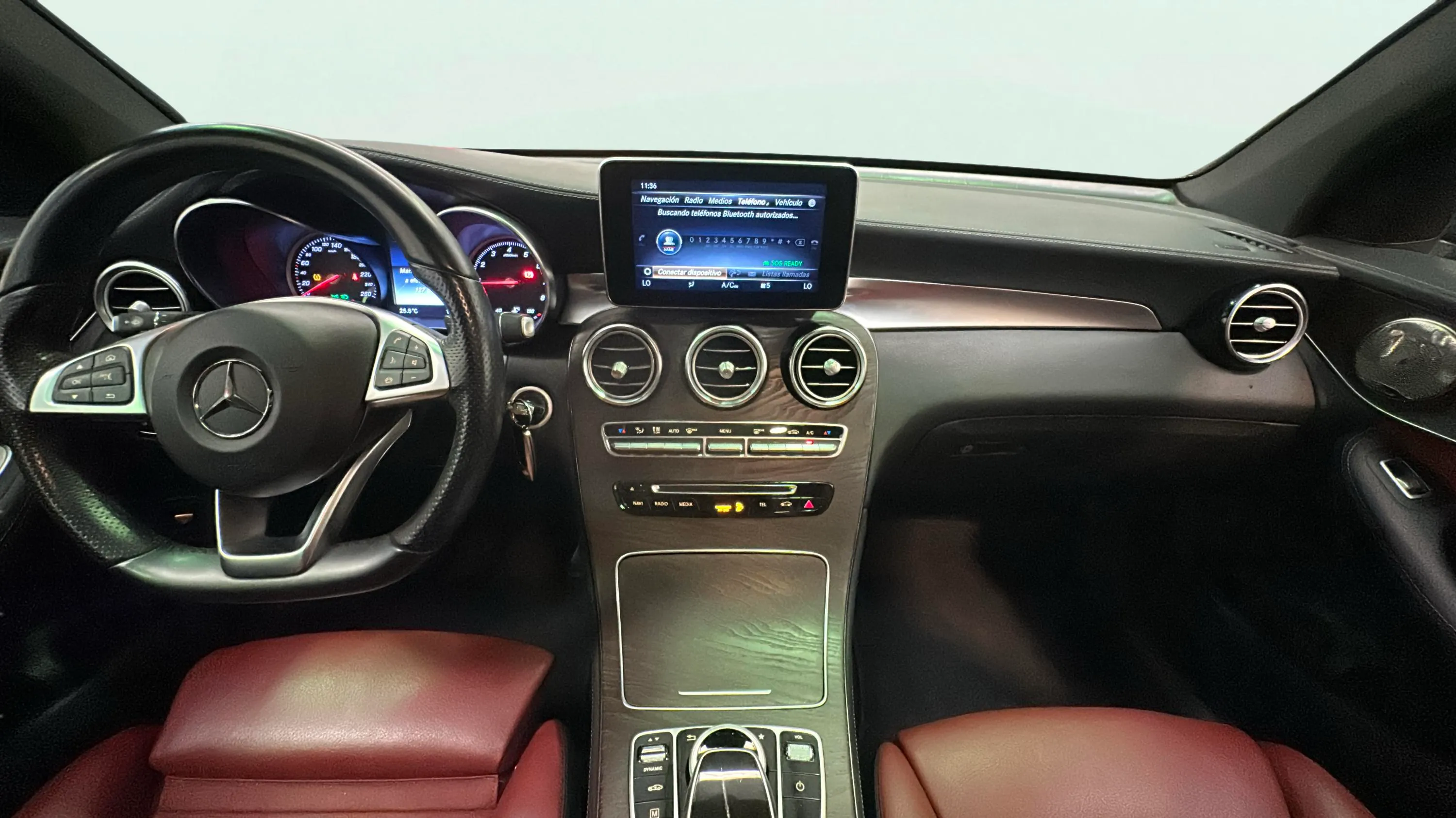 Mercedes-Benz GLC 300 4MATIC - foto 14