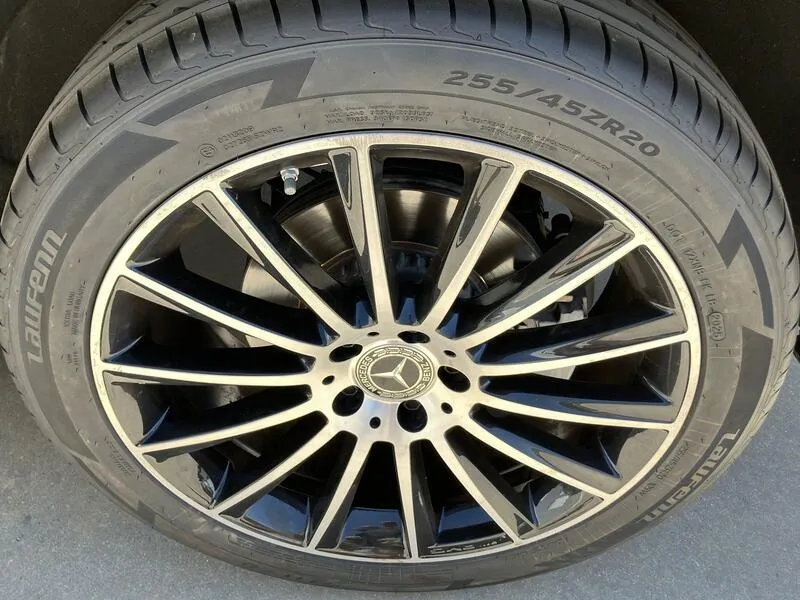 Mercedes-Benz GLC 220 d 4MATIC - foto 12