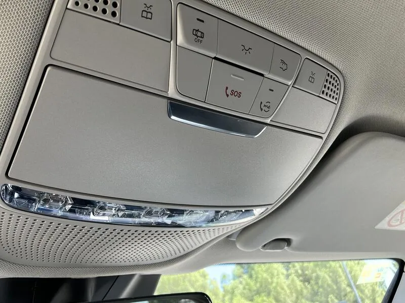 Mercedes-Benz GLC 220 d 4MATIC - foto 48
