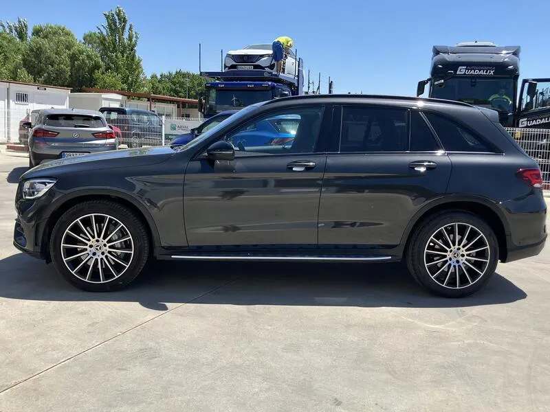 Mercedes-Benz GLC 220 d 4MATIC - foto 3