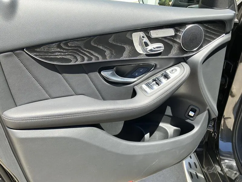 Mercedes-Benz GLC 220 d 4MATIC - foto 26