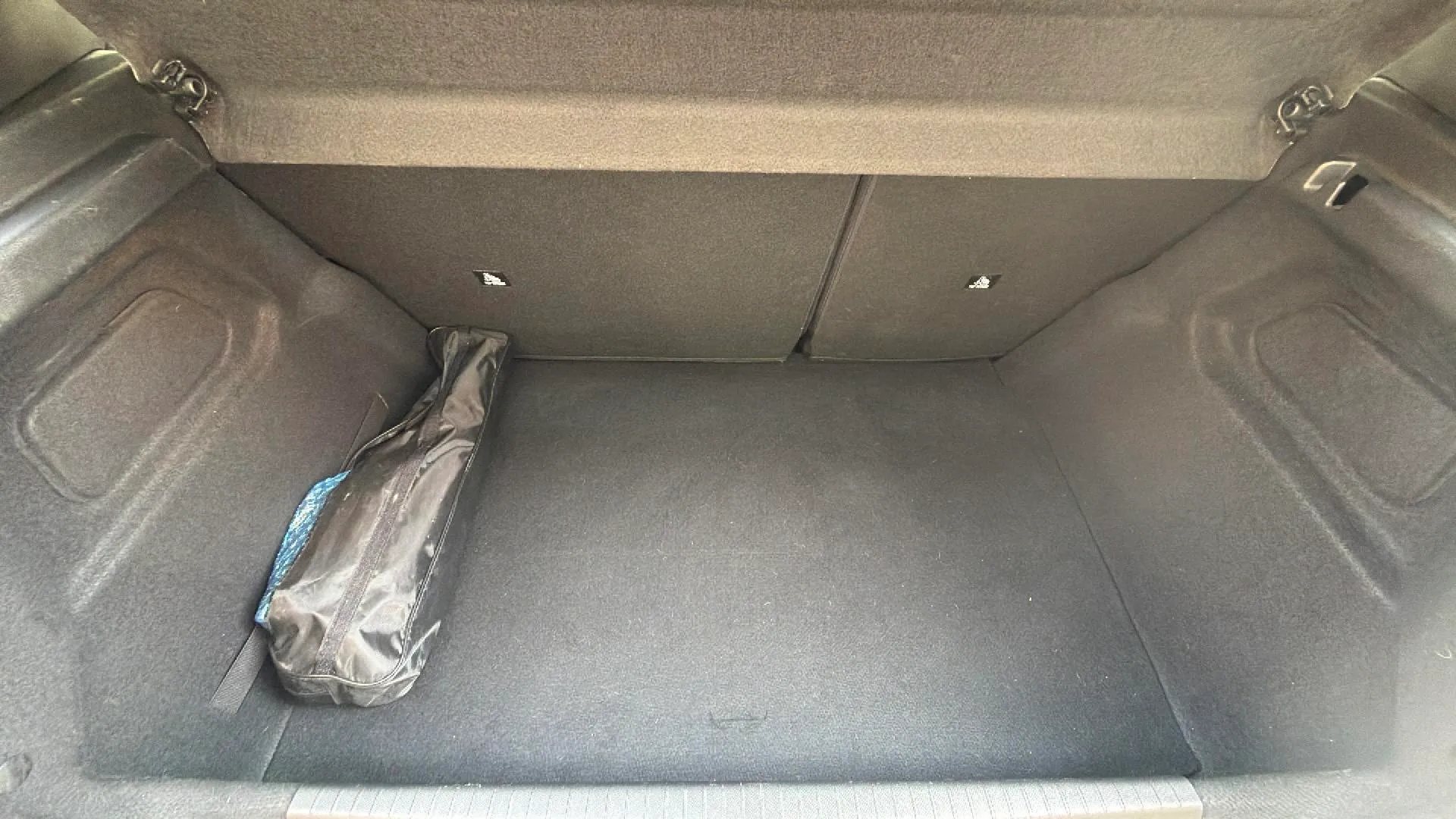Peugeot 208 BlueHDi Active - foto 18