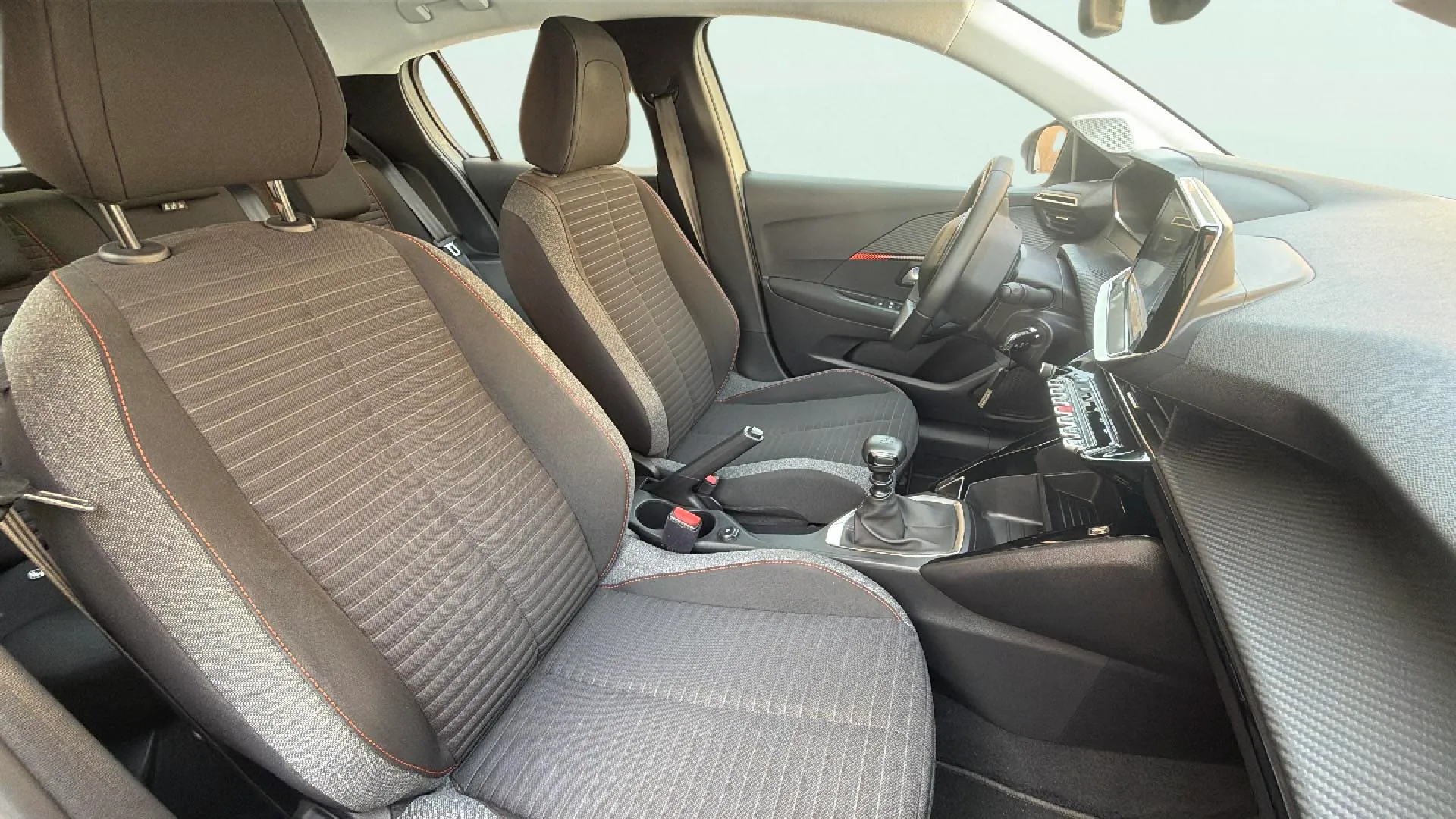 Peugeot 208 BlueHDi Active - foto 15