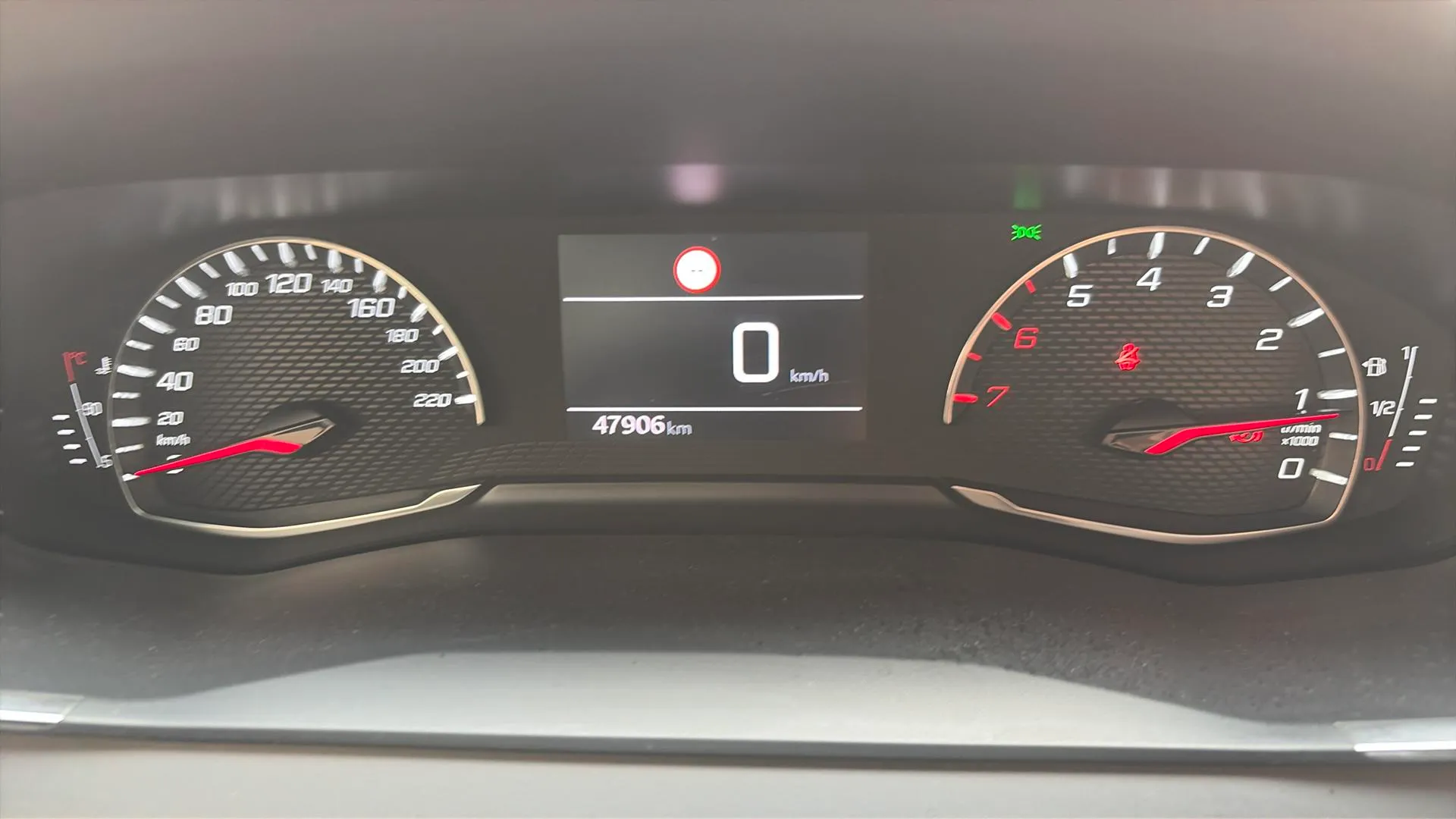 Peugeot 208 BlueHDi Active - foto 12