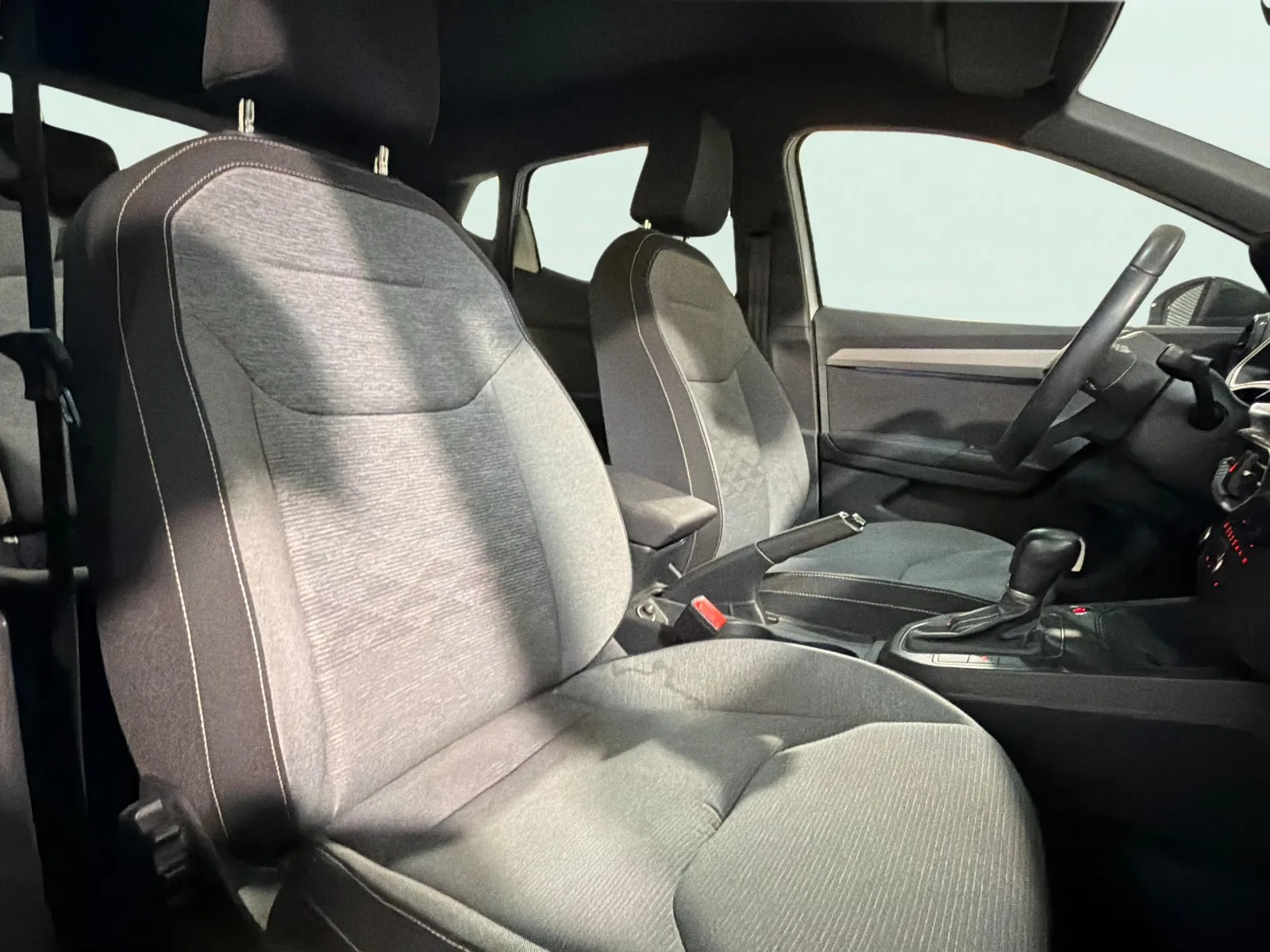 SEAT Ibiza 1.0 TSI DSG Xcellence - foto 18