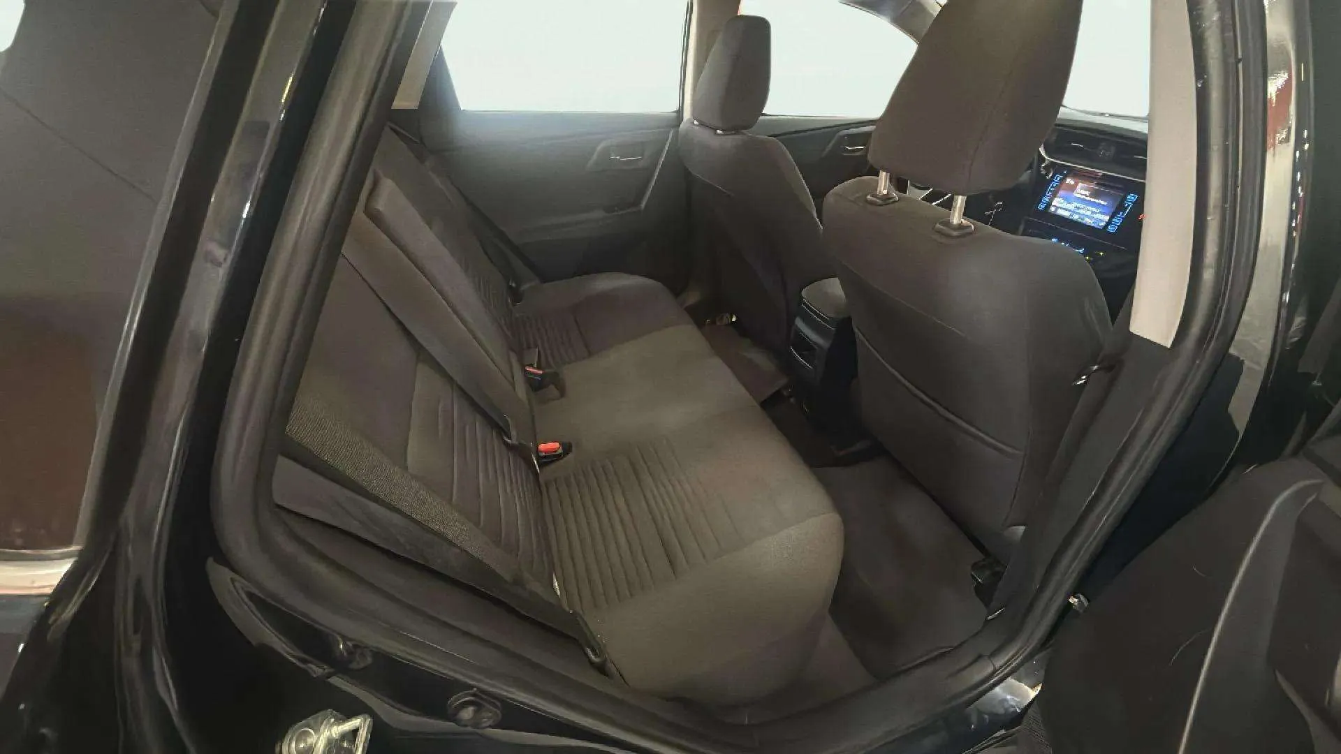 Toyota Auris 1.2 120T Active - foto 14