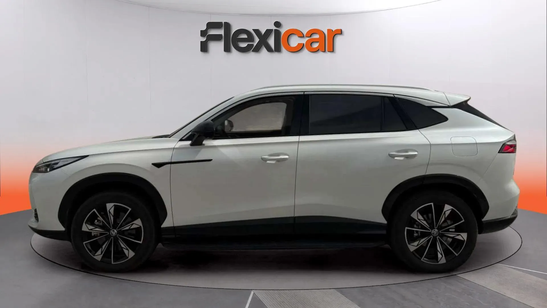 MG HS 1.5T Plug IN Hybrid Comfort - foto 4
