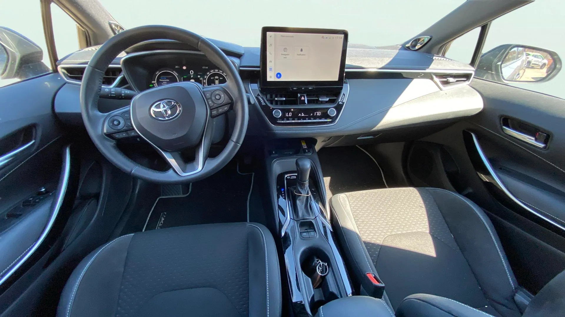 Toyota Corolla 140H Active Plus - foto 16