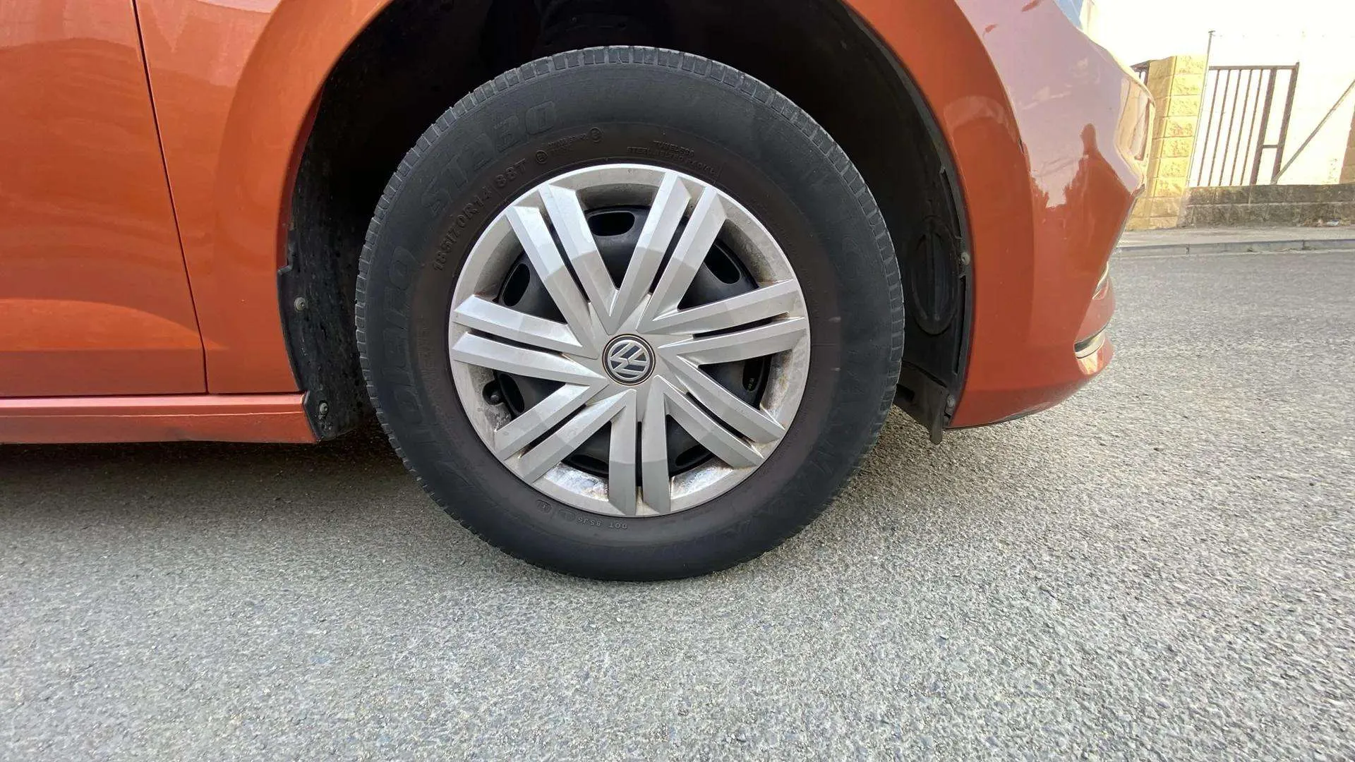 Volkswagen Polo Advance 1.0 - foto 36