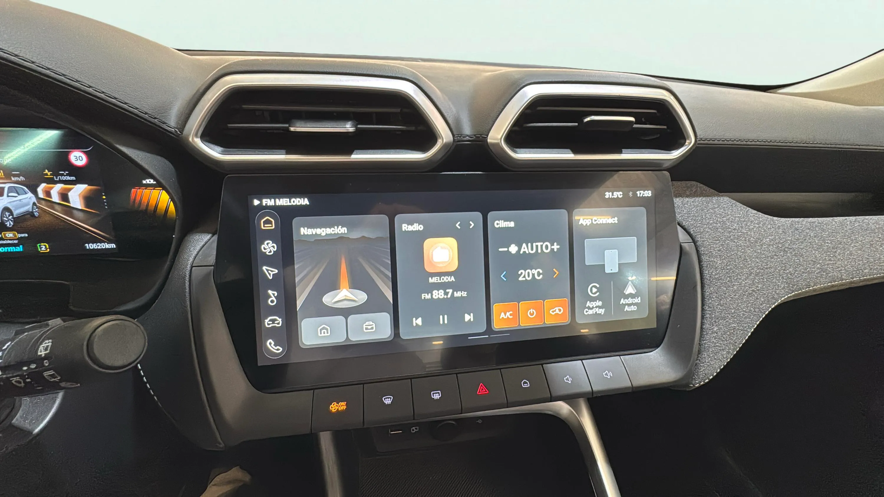 MG ZS Hybrid+ Comfort - foto 28