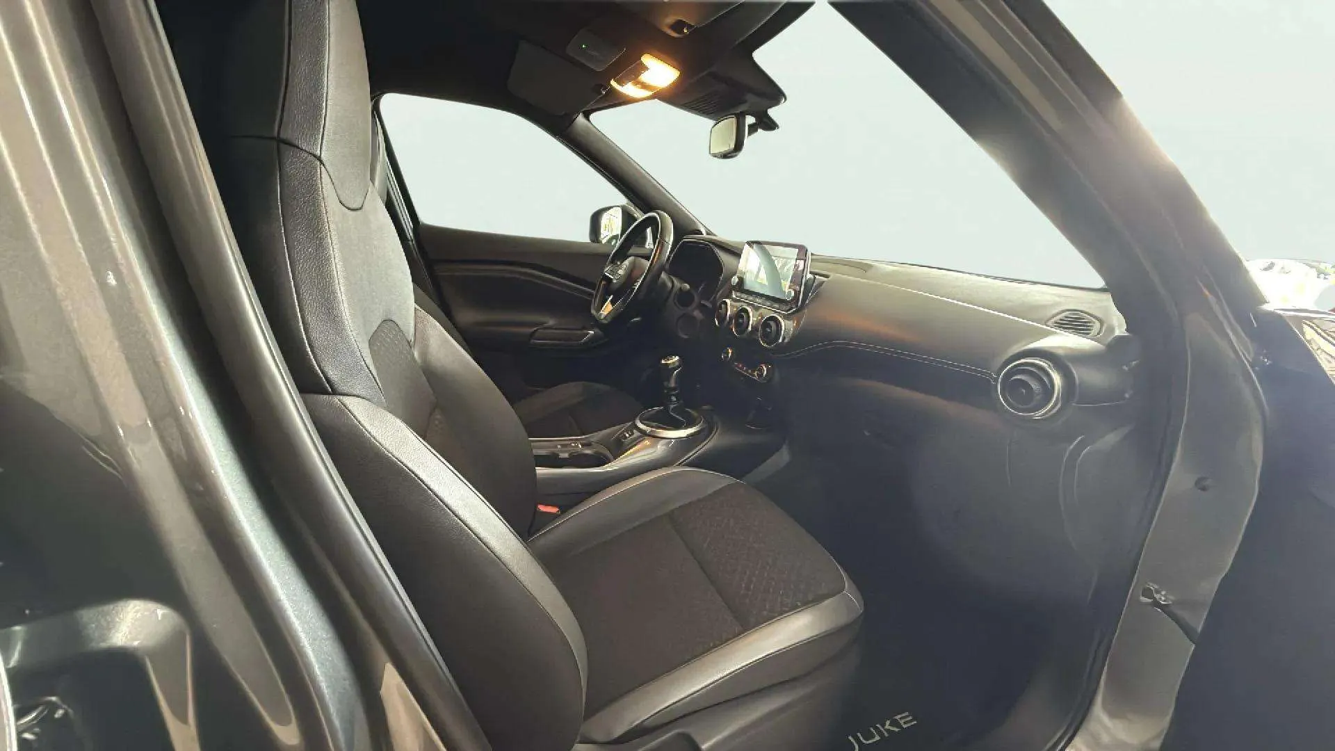 Nissan Juke DIG-T N-Connecta - foto 19