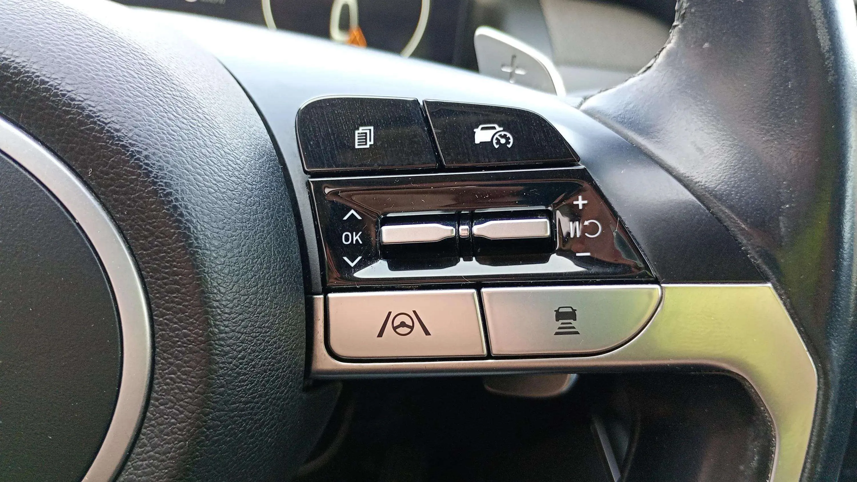 Hyundai Tucson 1.6 T-GDi 48V Tecno DCT 2C - foto 19