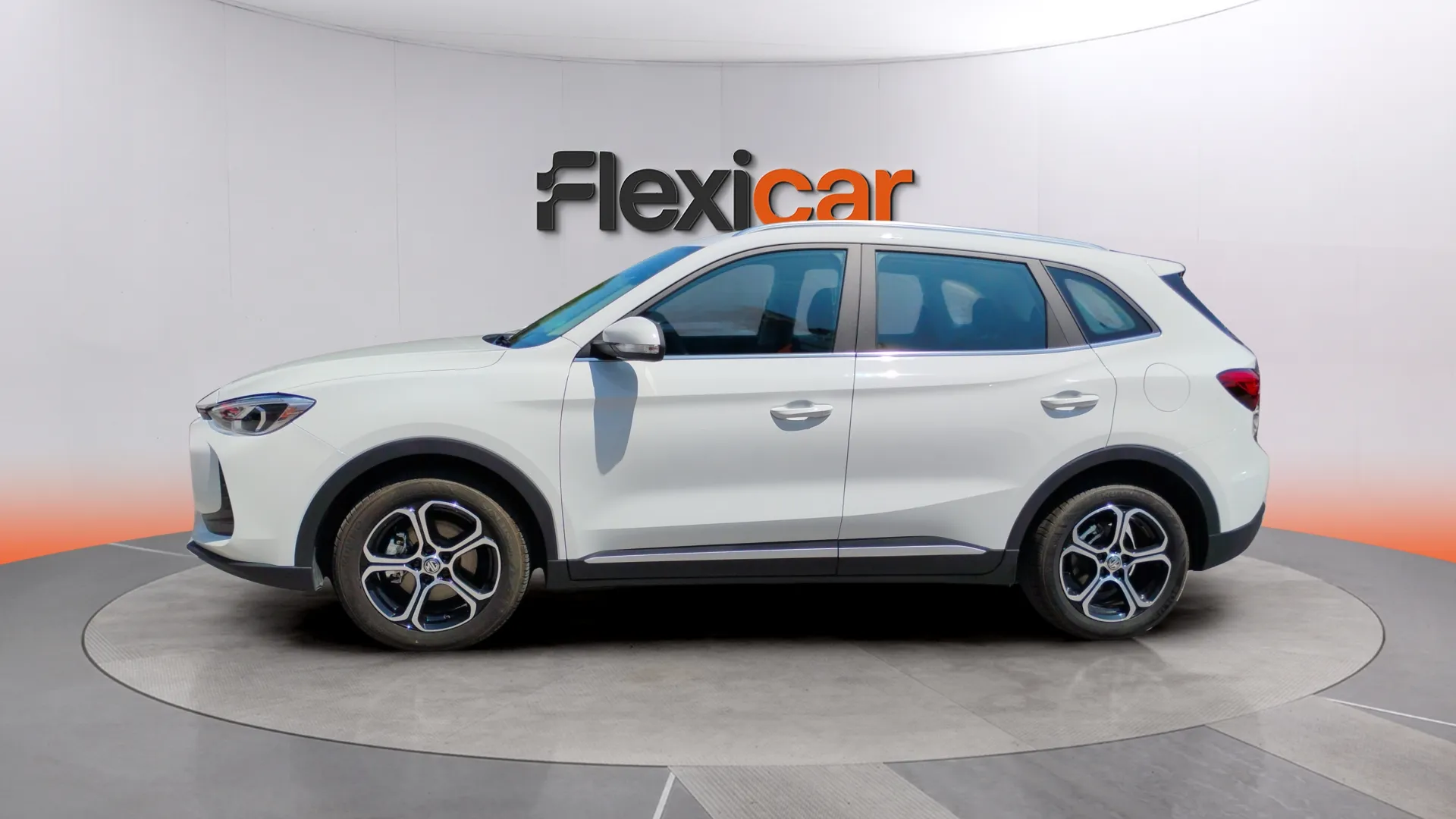 MG ZS Hybrid+ Luxury - foto 7