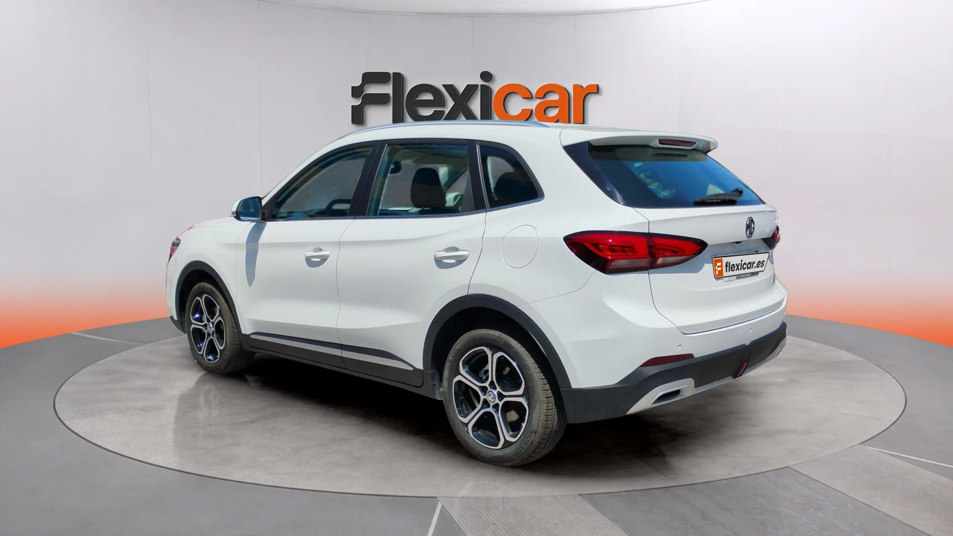 MG ZS Hybrid+ Luxury - foto 8