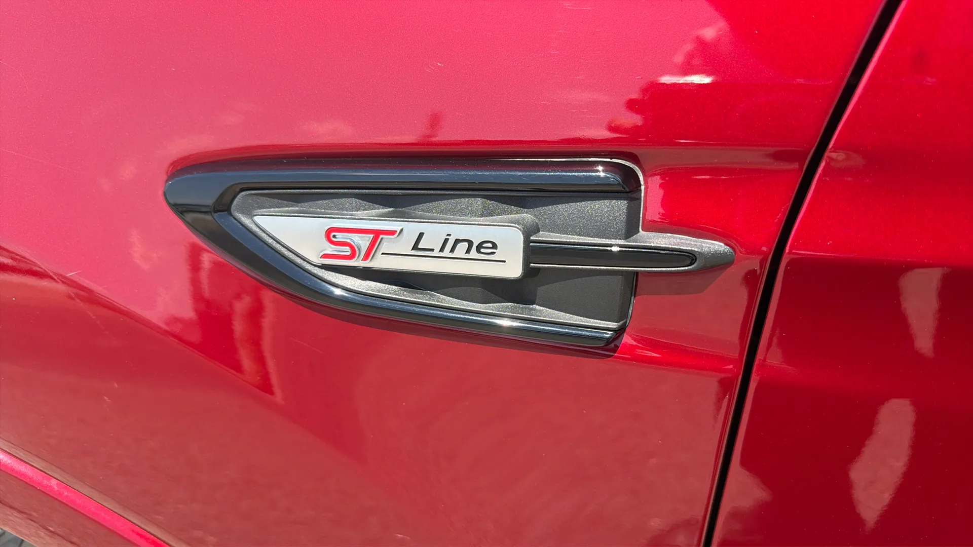 Ford Kuga 1.5 EcoBoost 4x2 ST-Line - foto 26
