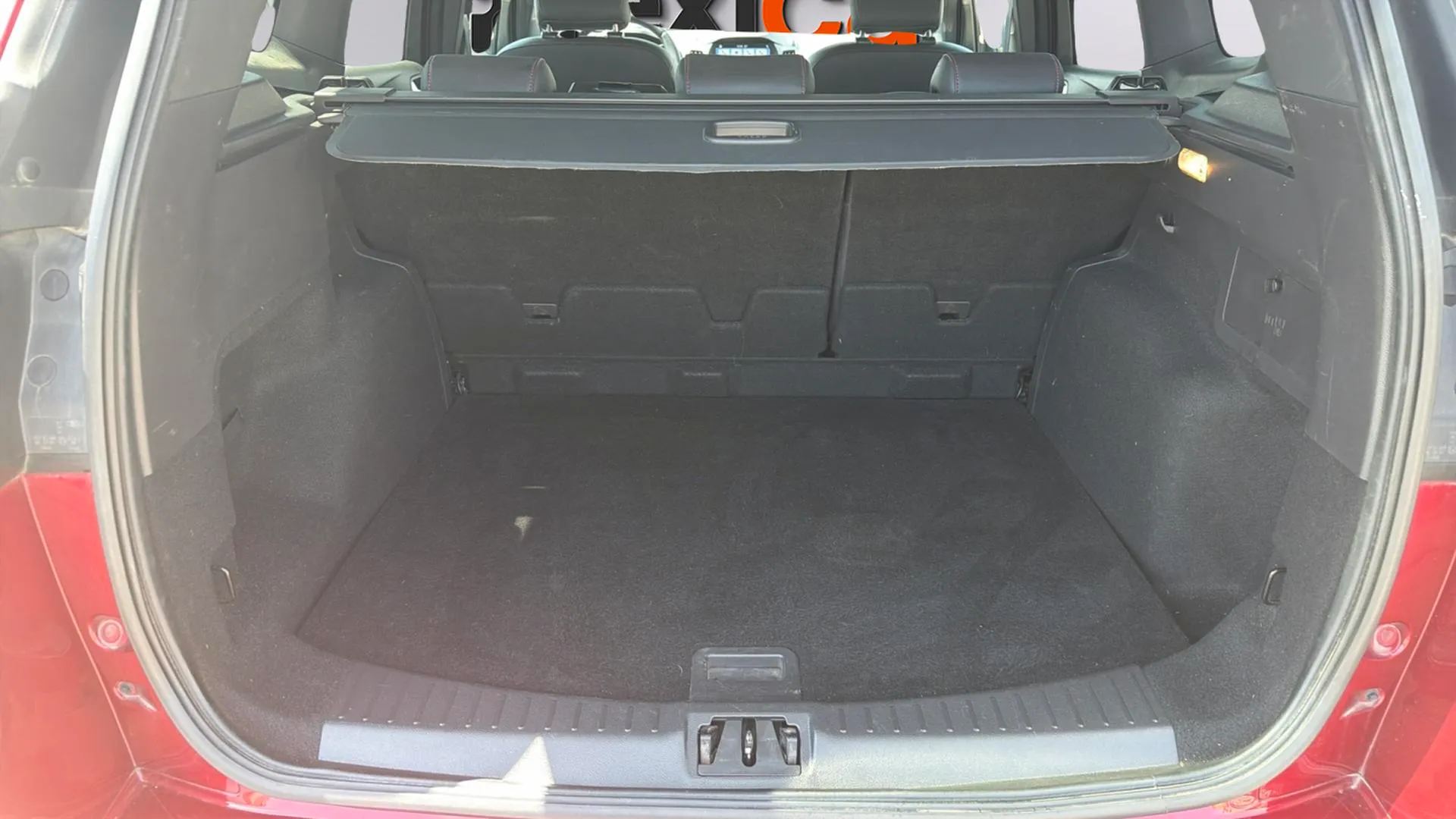 Ford Kuga 1.5 EcoBoost 4x2 ST-Line - foto 12