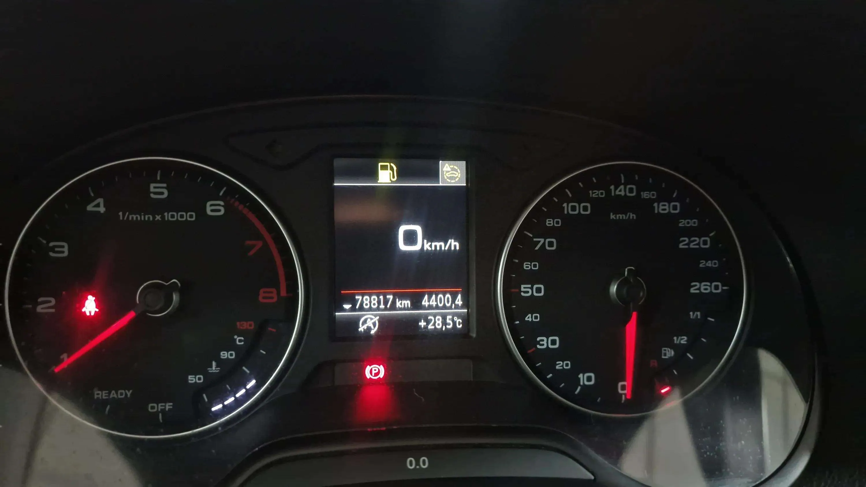 Audi Q2 30 TFSI - foto 9