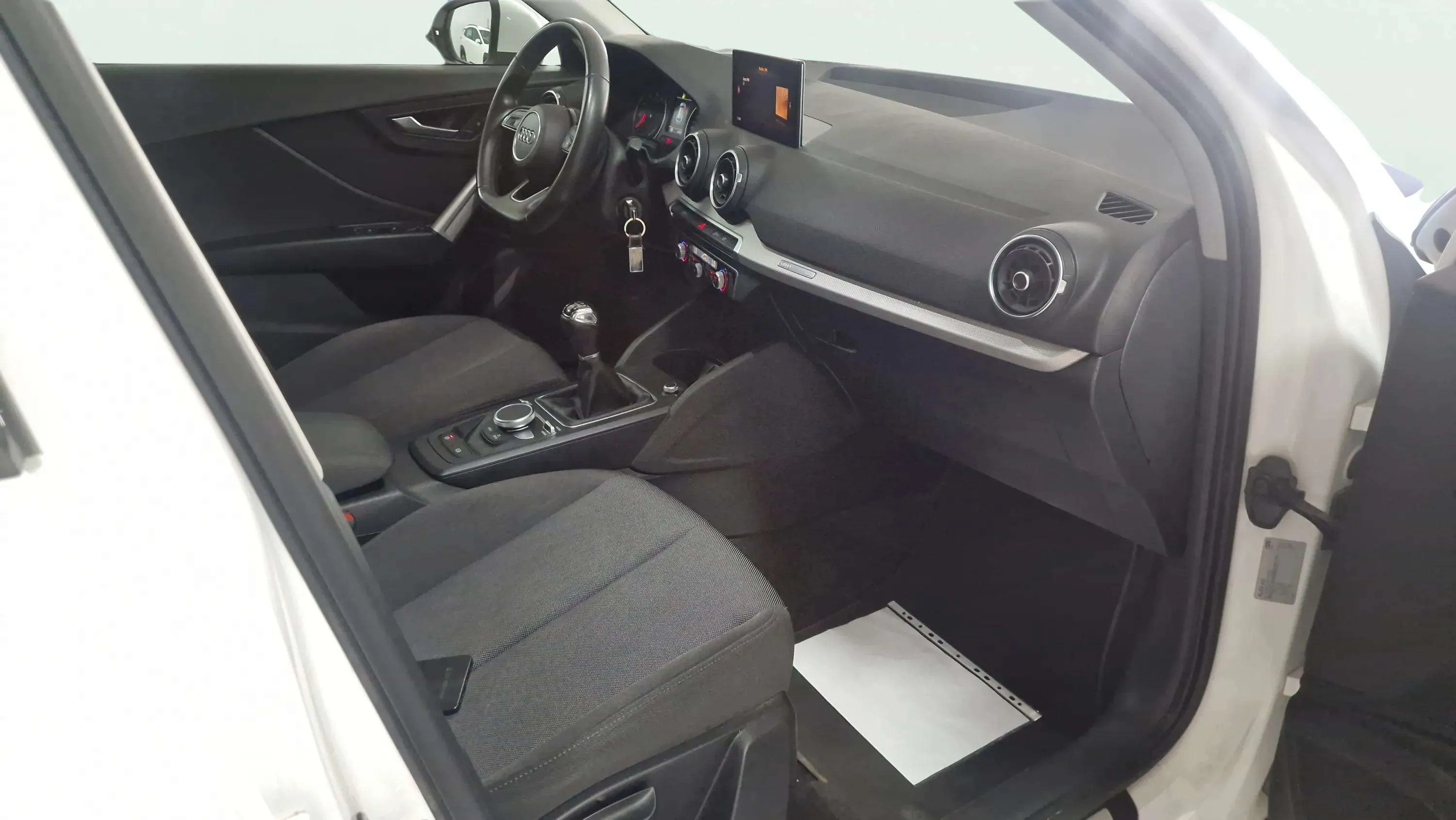 Audi Q2 30 TFSI - foto 26